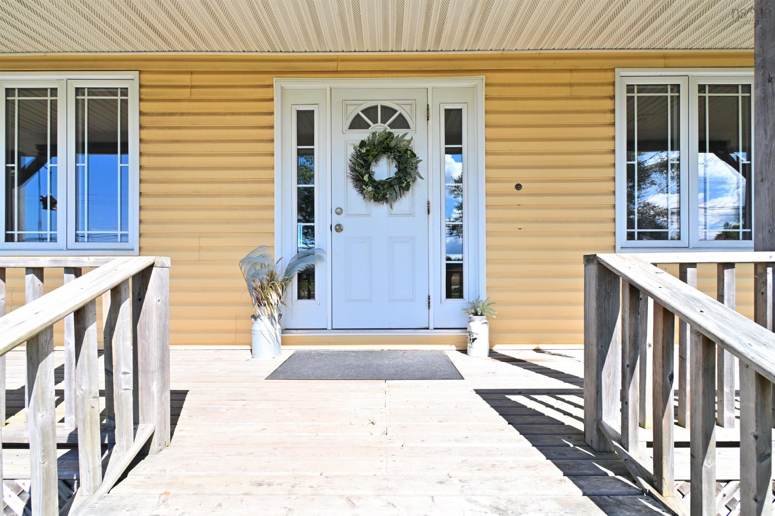 $346,700.00: 9307 Pepperell Street, St. Peter