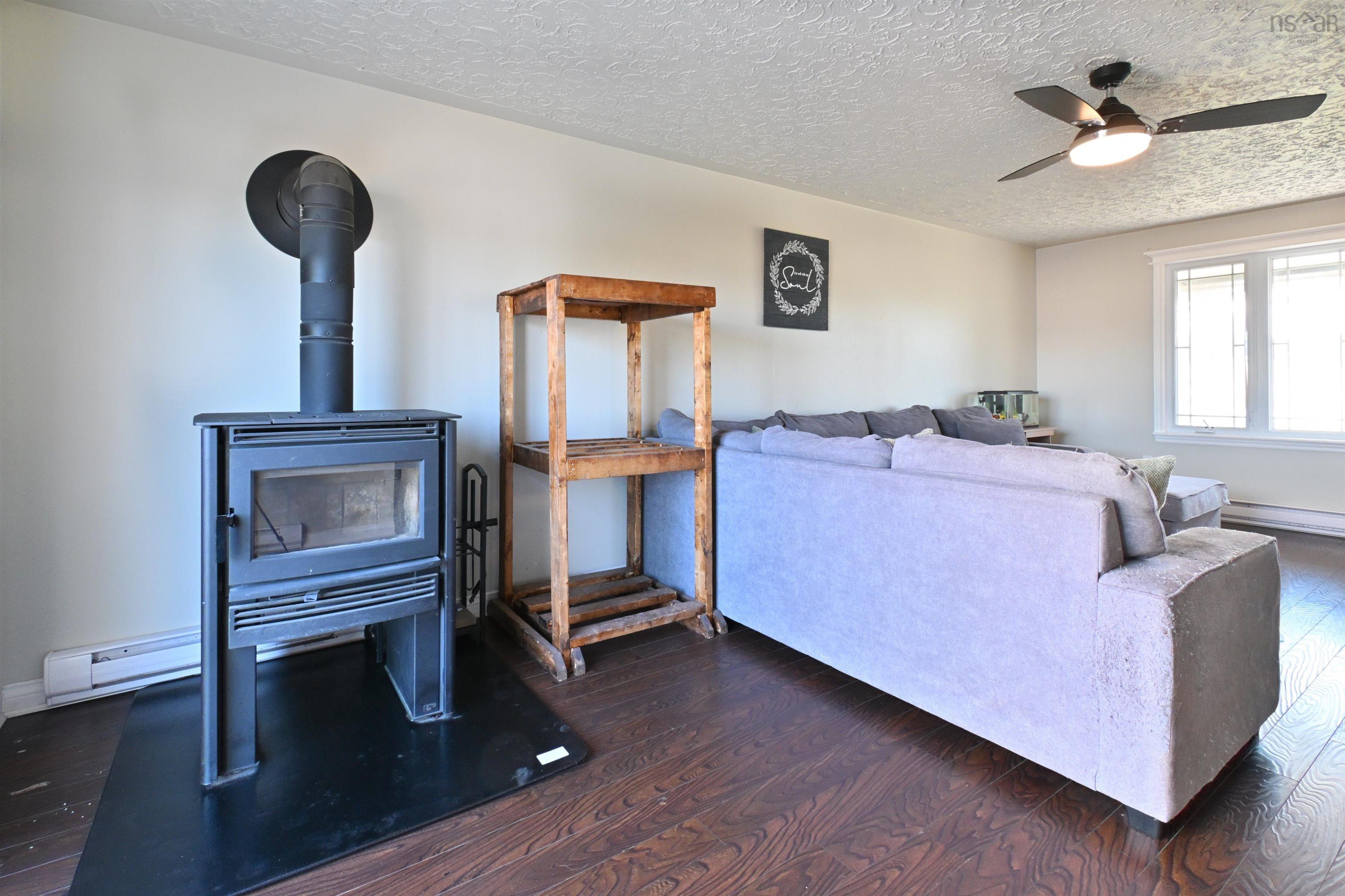 $346,700.00: 9307 Pepperell Street, St. Peter