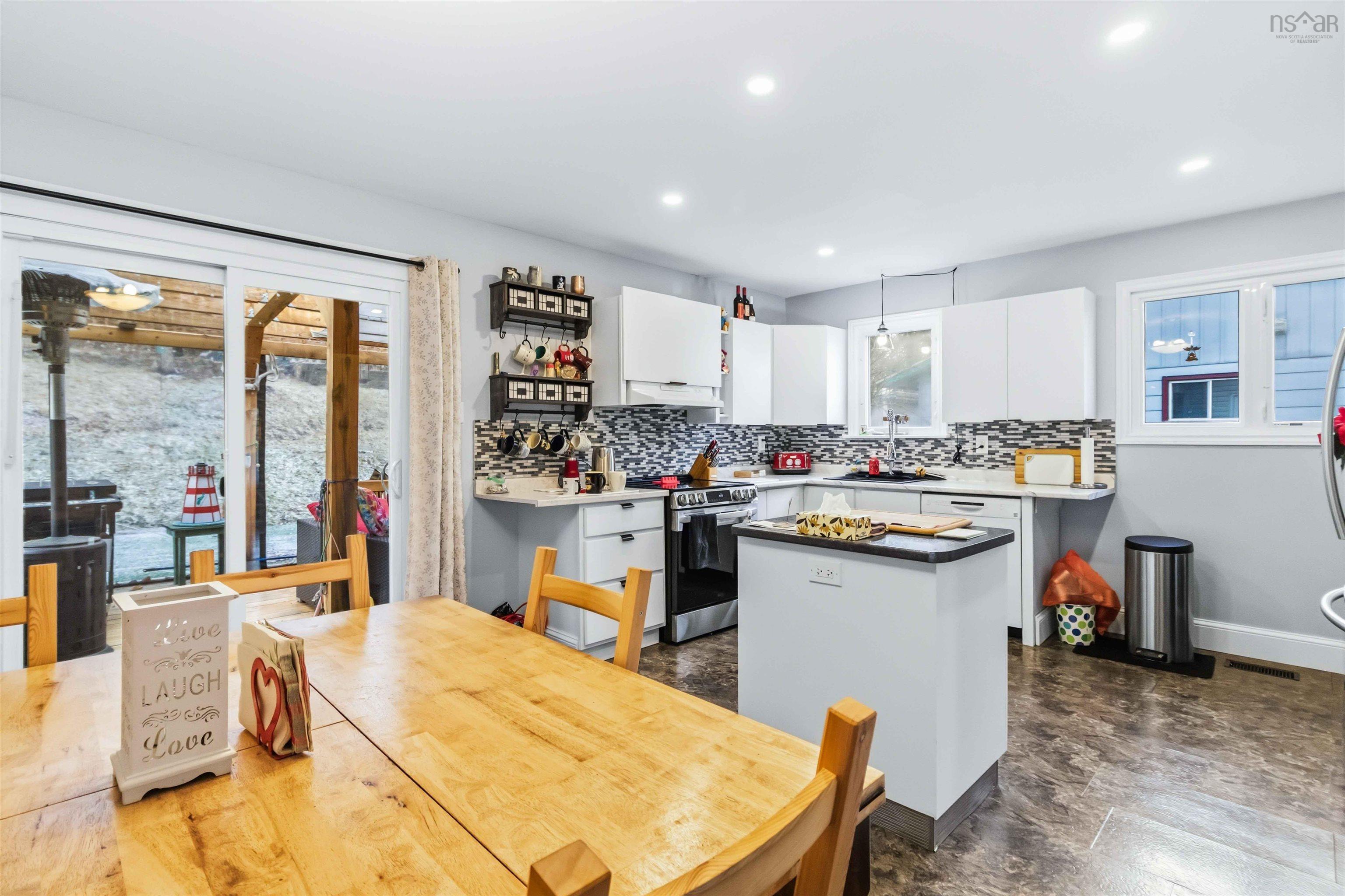 $439,900.00: 22 Grennan Drive, Lower Sackville