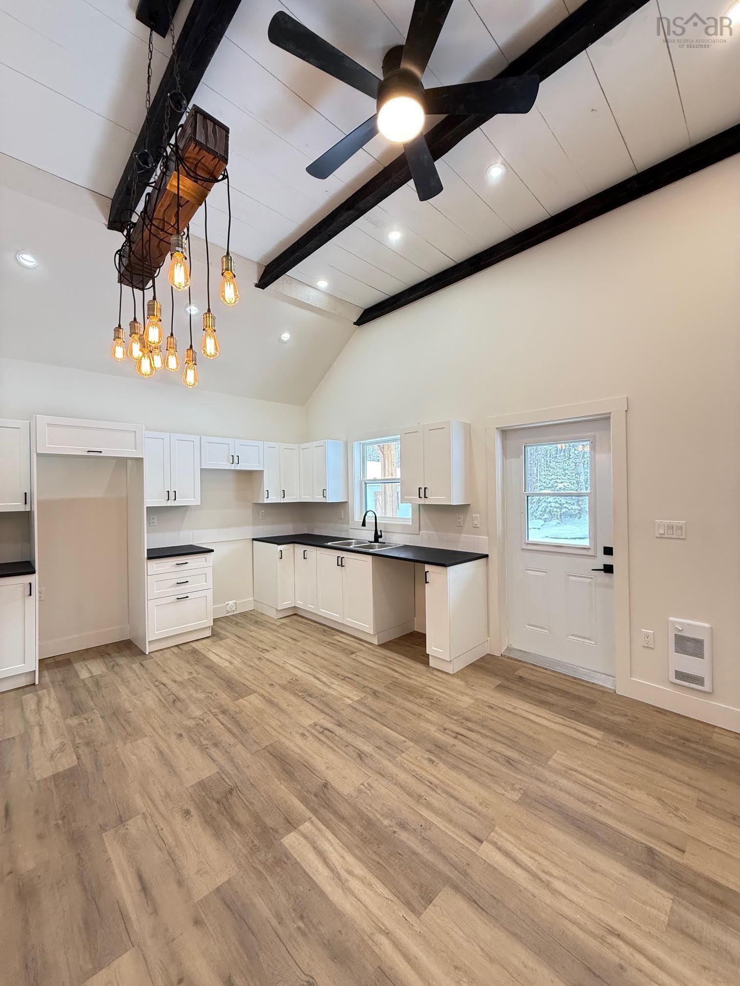 $279,900.00: 114 TIMBERLAND Road, South Range