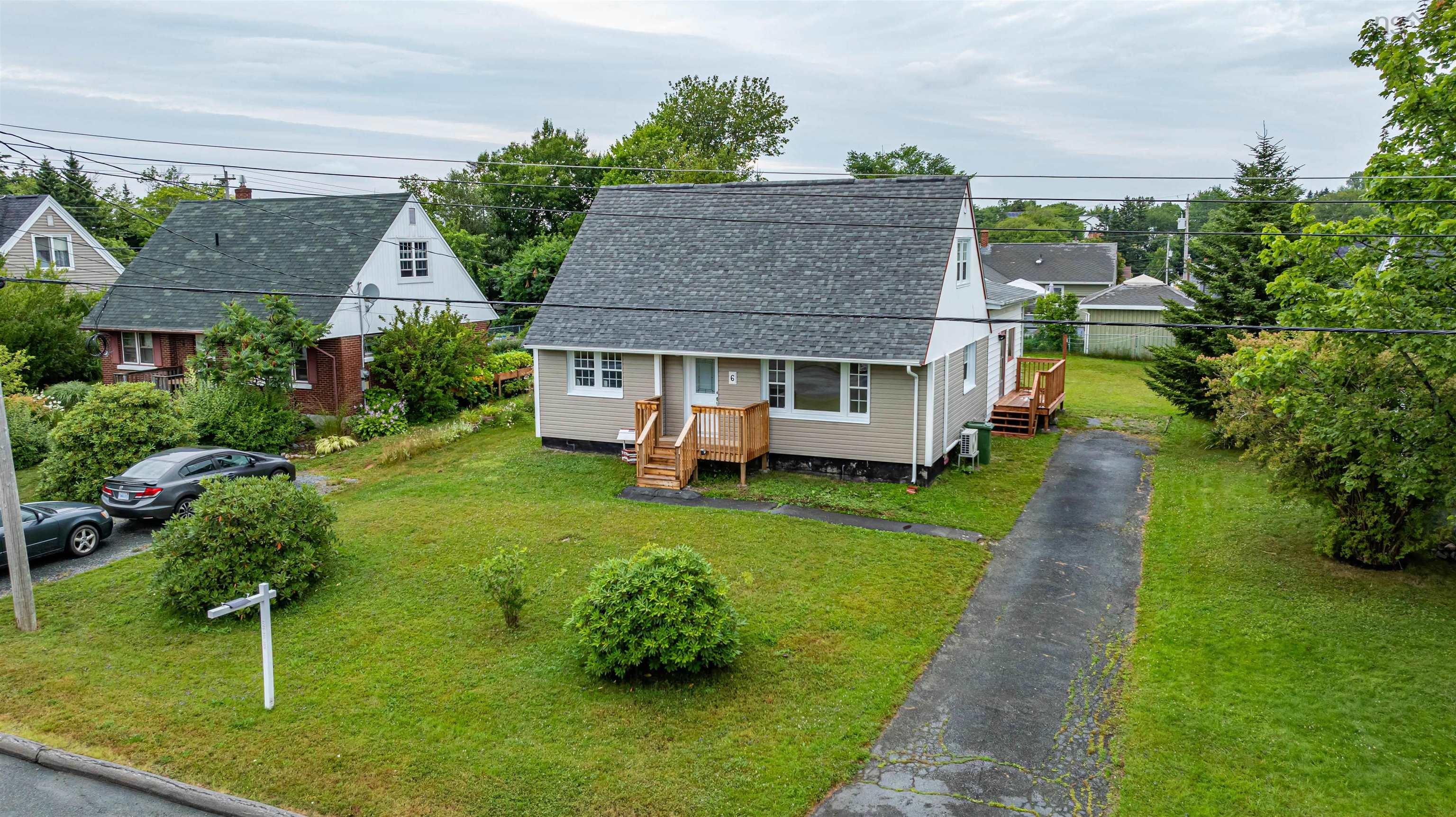 $525,000.00: 6 Birchfield Crescent, Spryfield