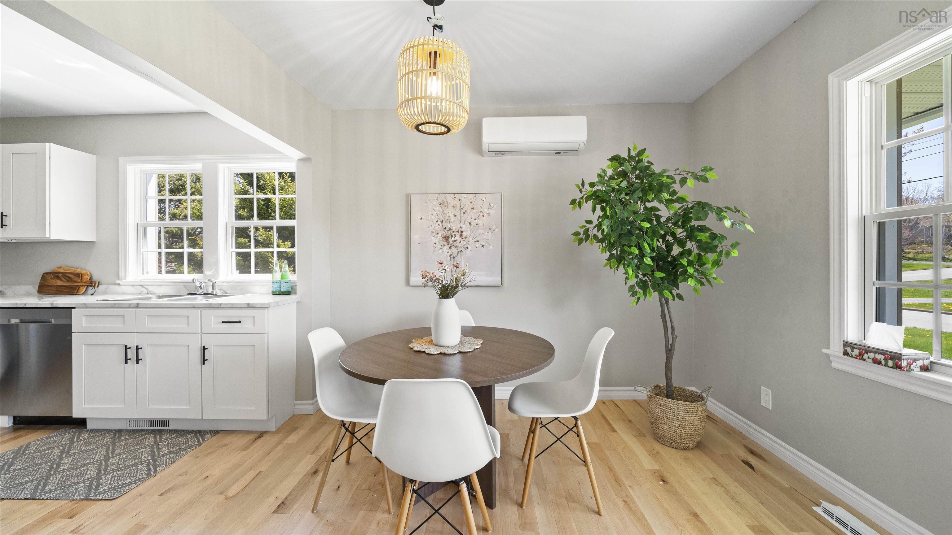 $525,000.00: 6 Birchfield Crescent, Spryfield