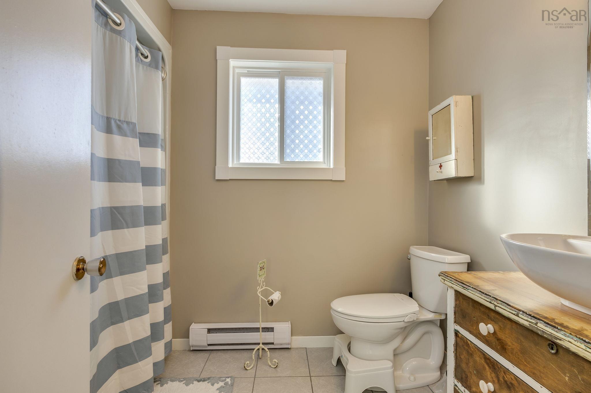 88 Merrimac Drive, Cole Harbour, NS (MLS 202529778)