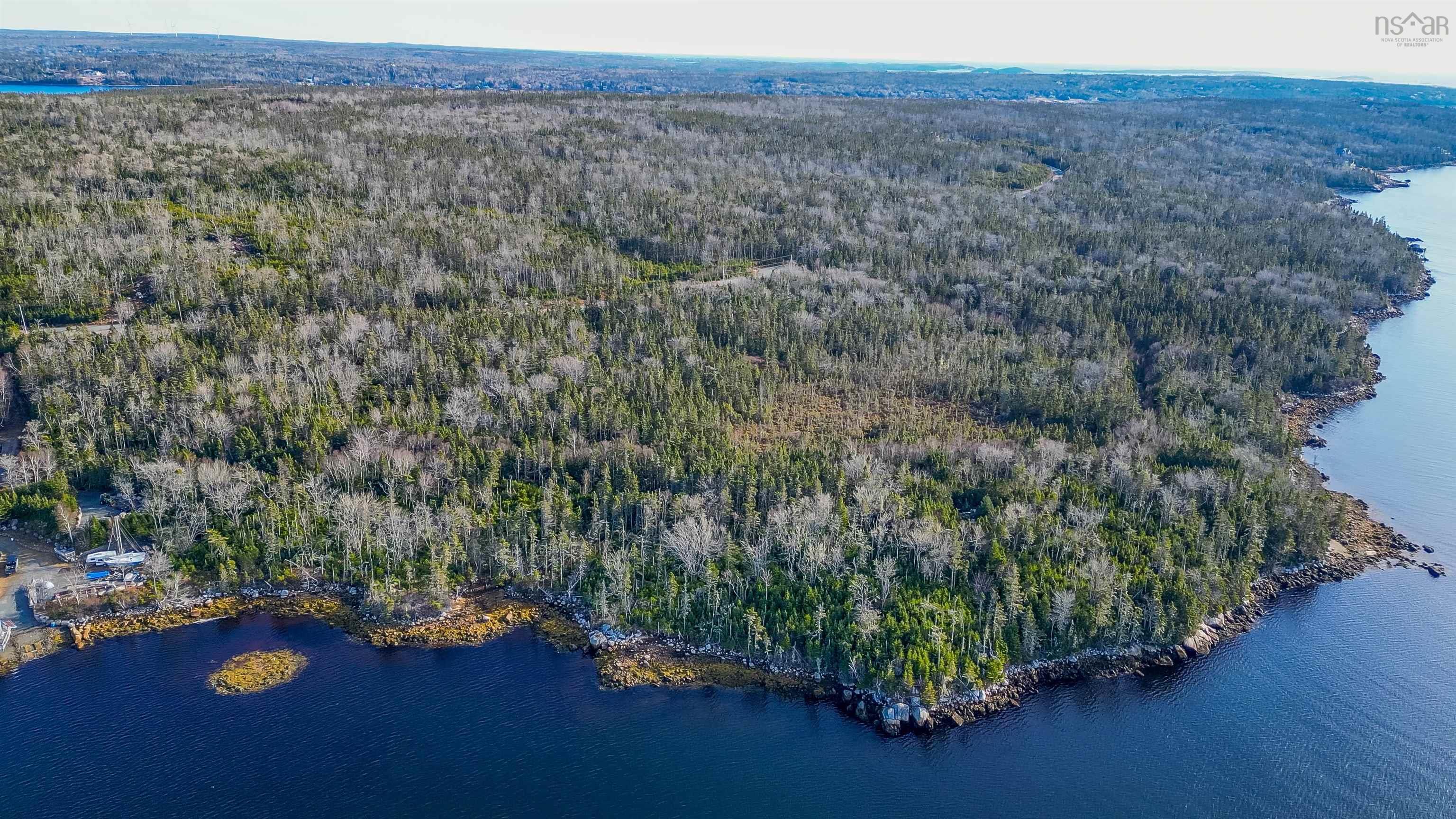 255 Shad Point Parkway, Blind Bay, NS (MLS 202600001)