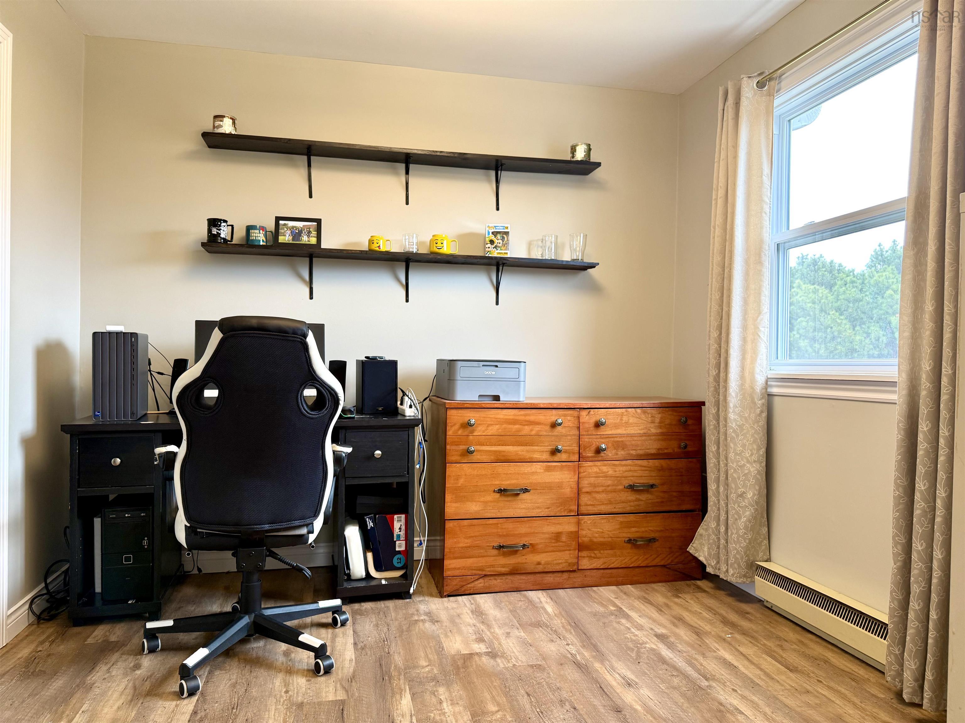 $359,900.00: 1042 6 Highway, Warren