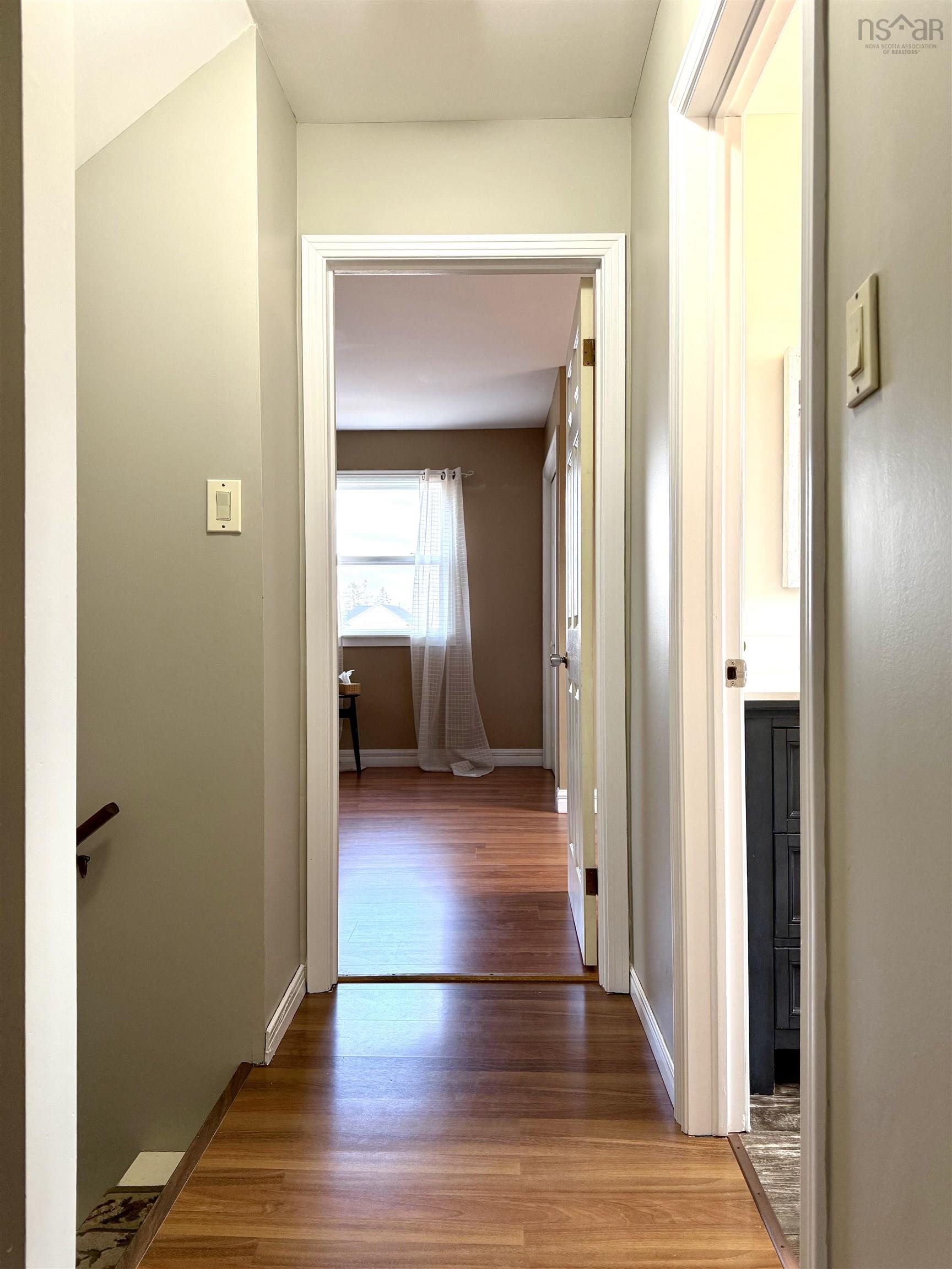 $359,900.00: 1042 6 Highway, Warren