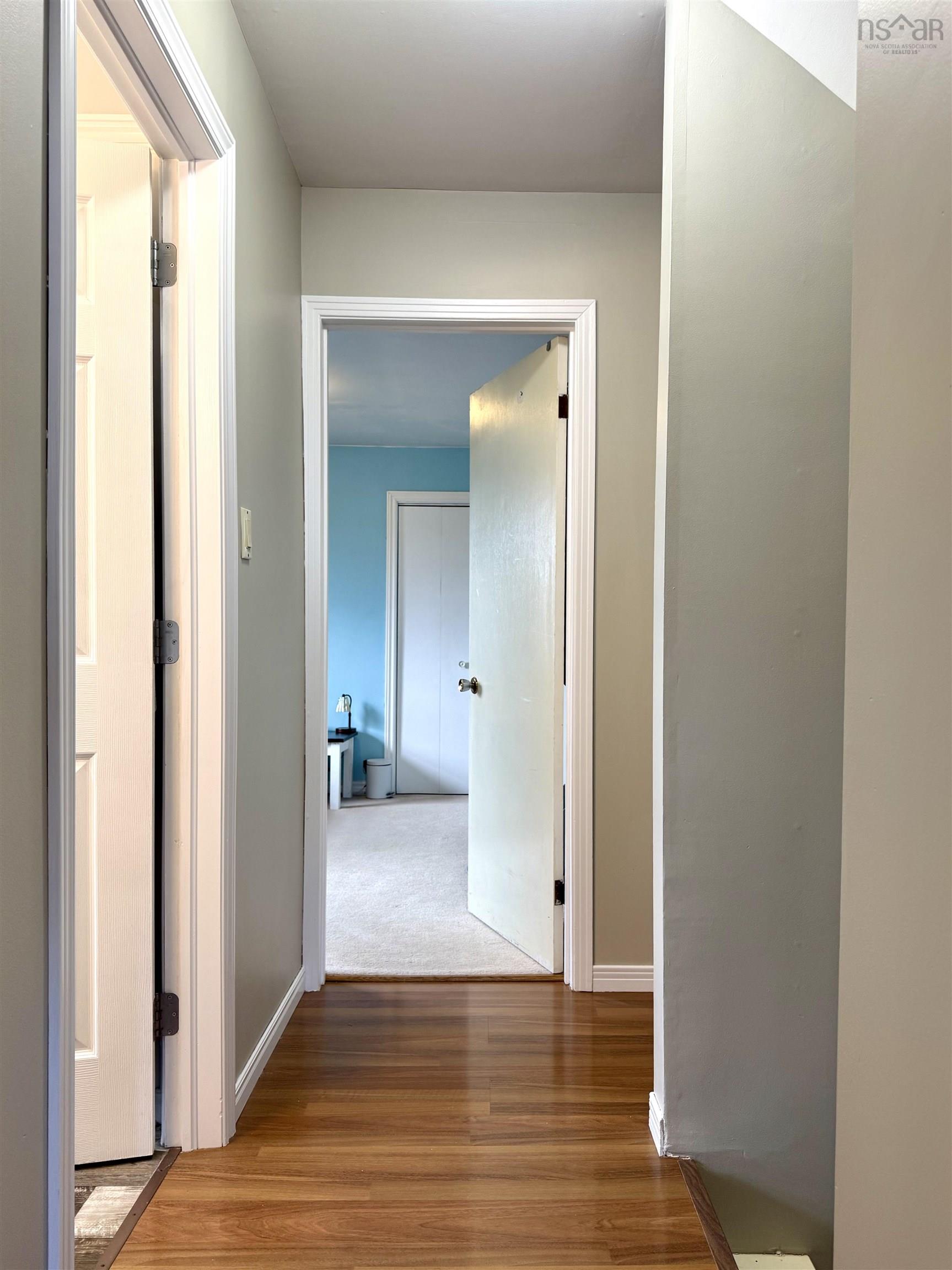 $359,900.00: 1042 6 Highway, Warren