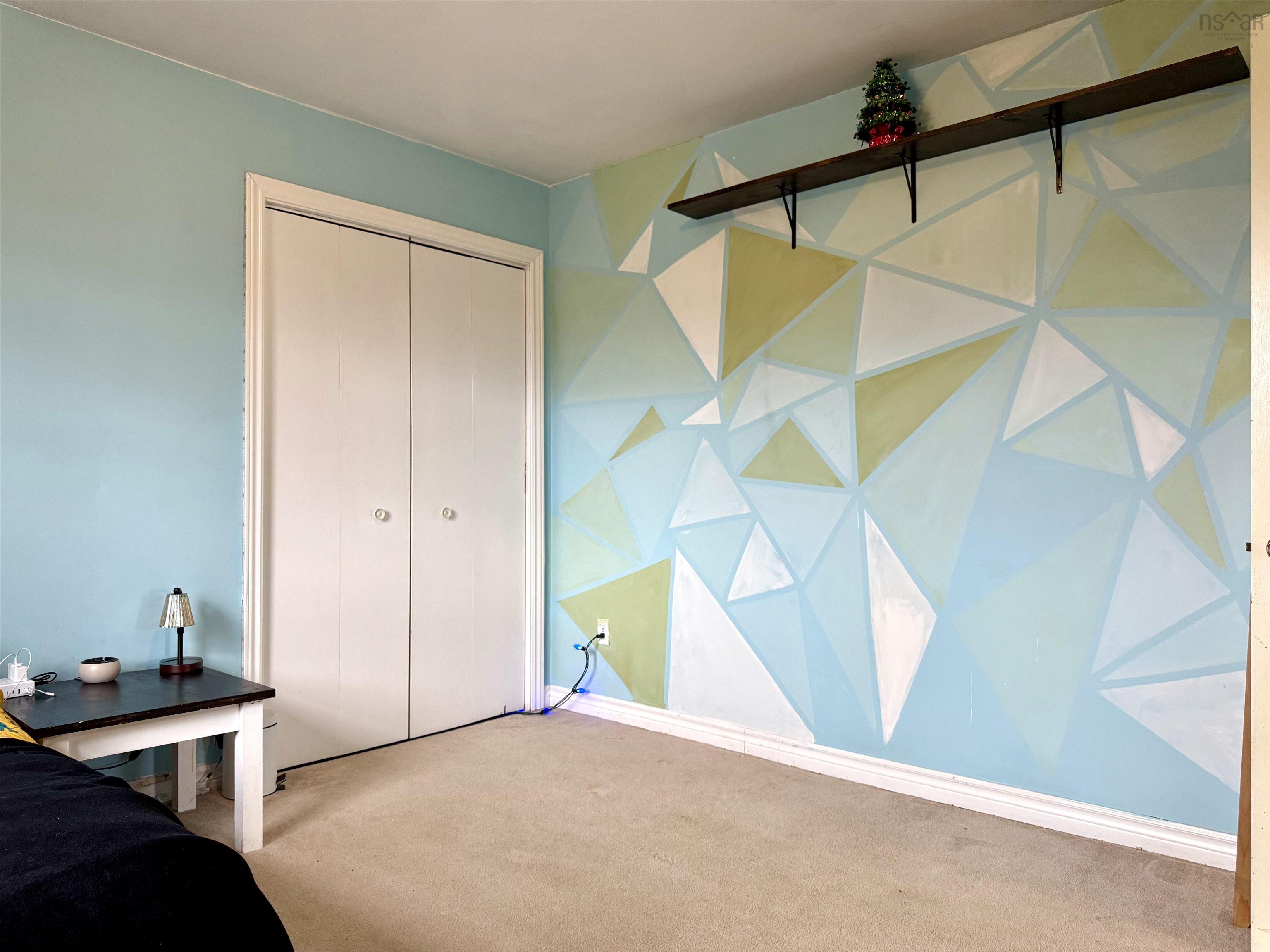 $359,900.00: 1042 6 Highway, Warren