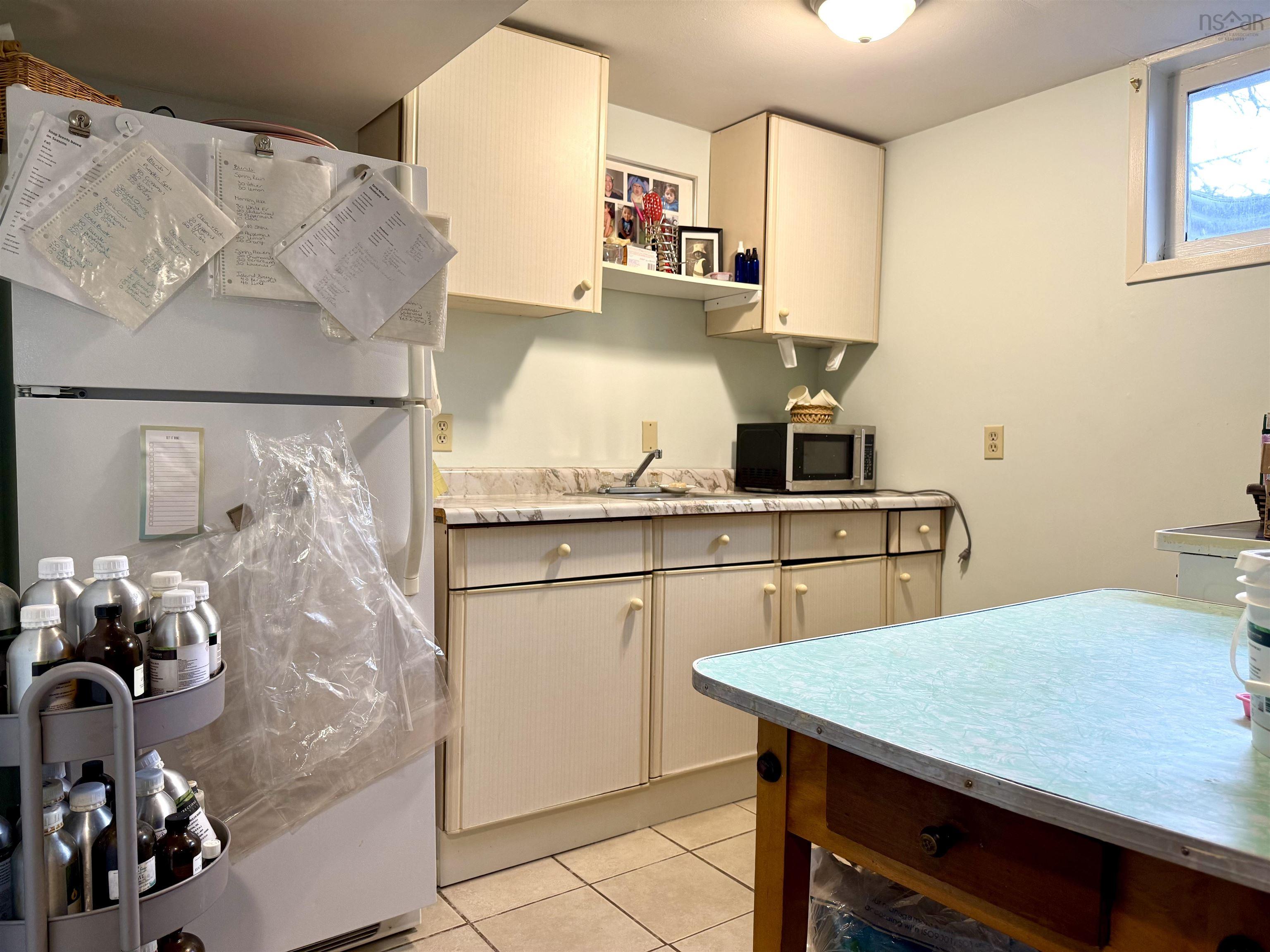 $359,900.00: 1042 6 Highway, Warren