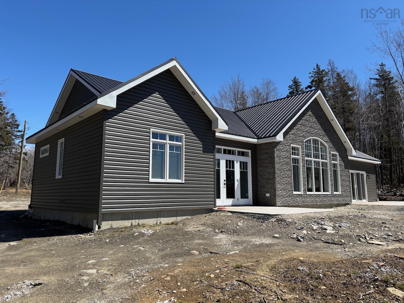 $867,500.00: 36 Belleville Road, Belleville North