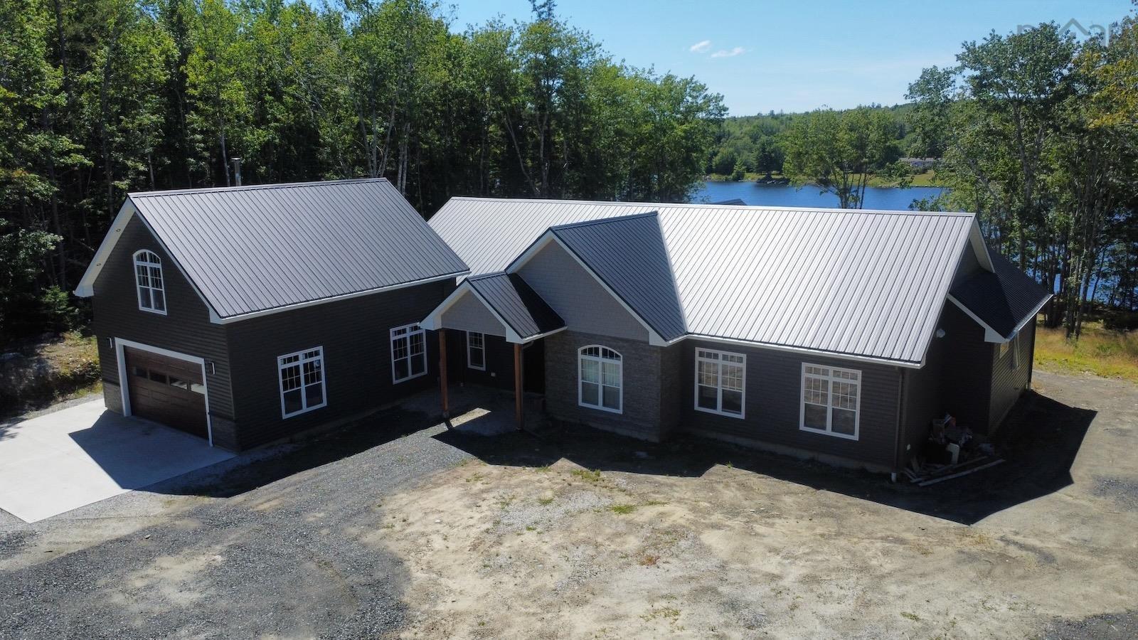 $867,500.00: 36 Belleville Road, Belleville North