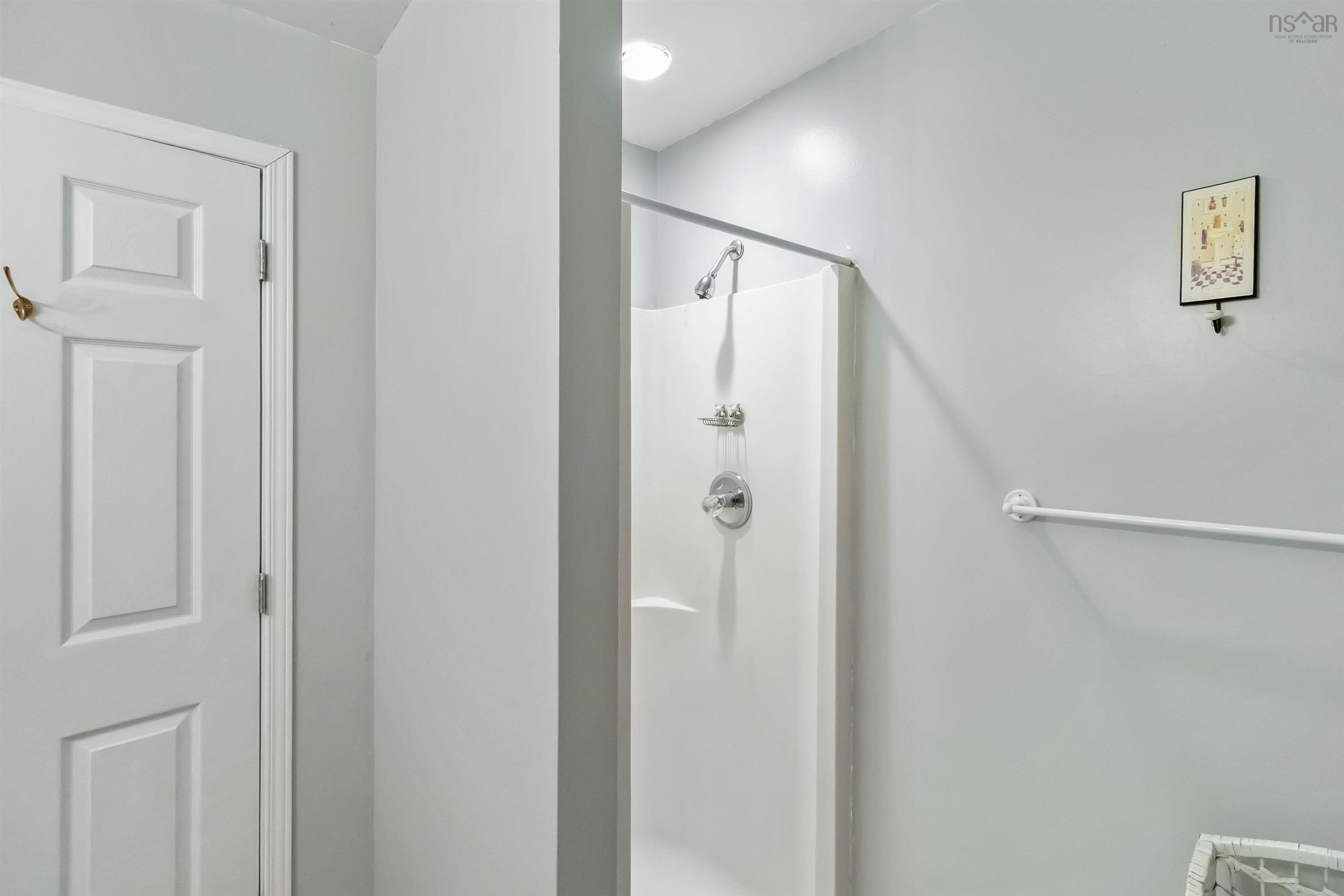 45 Grove Avenue, Beaver Bank, NS (MLS 202600057)