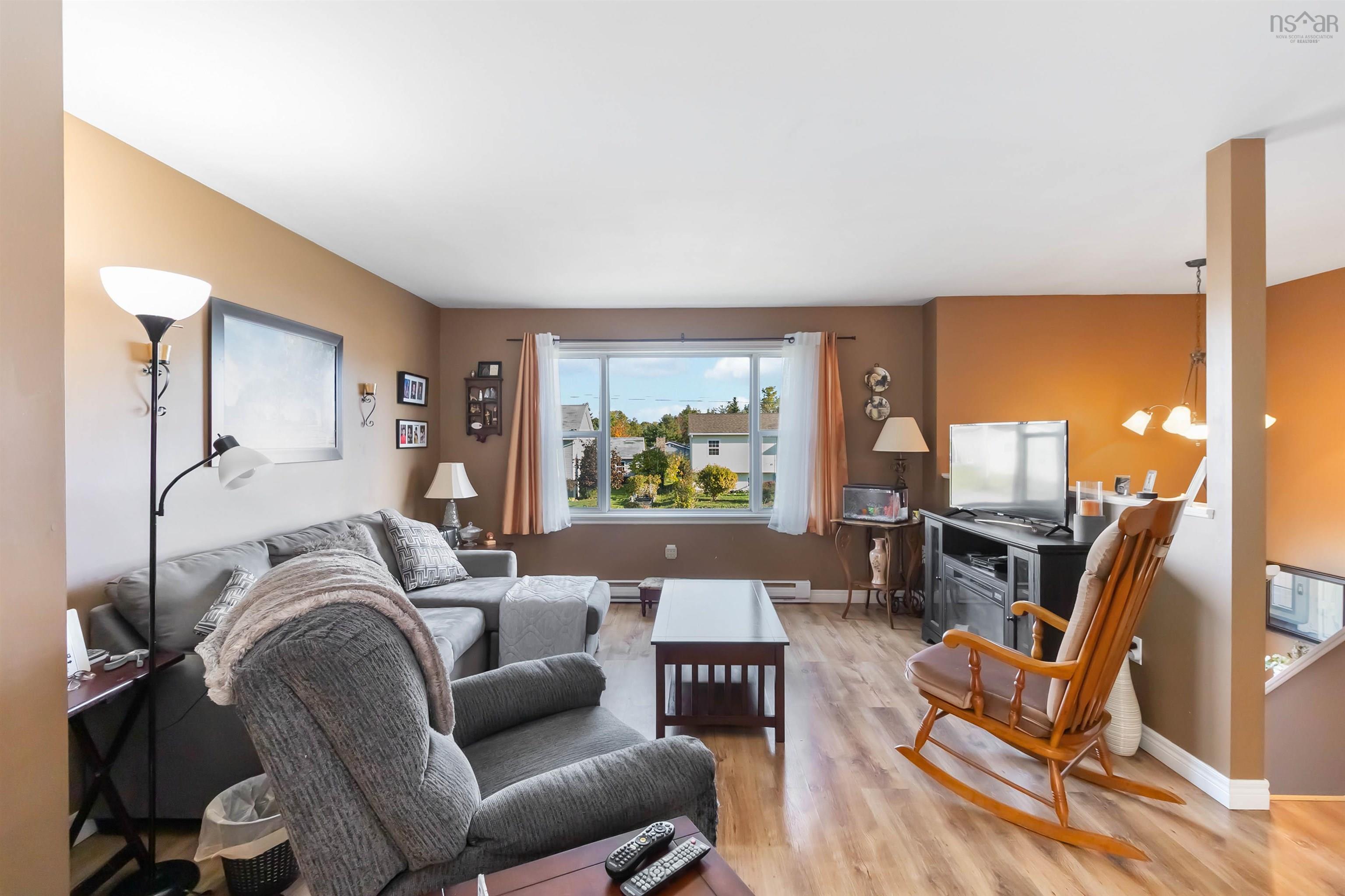 45 Grove Avenue, Beaver Bank, NS (MLS 202600057)