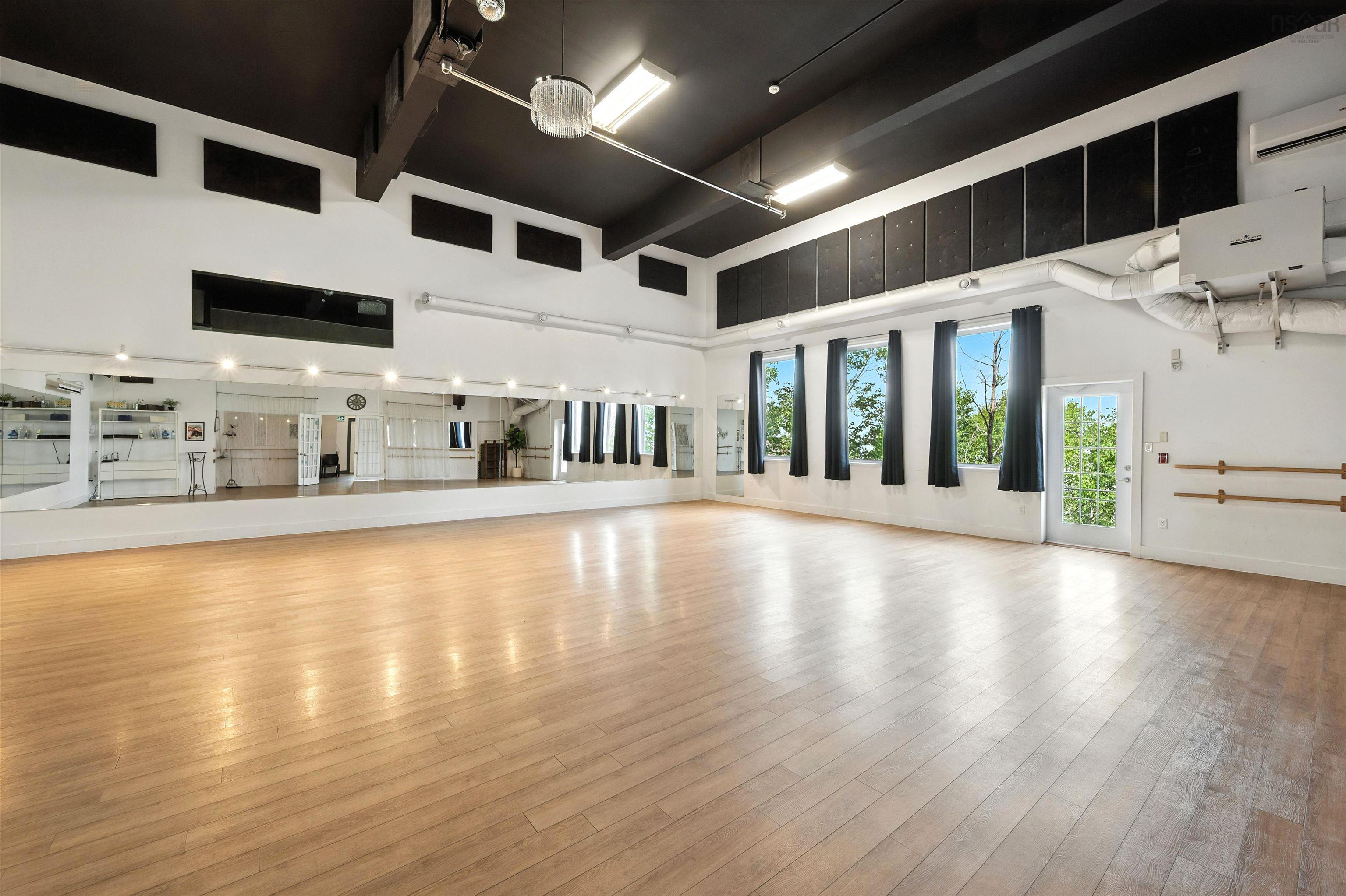 59 Mcquade Lake Crescent, Beechville, NS (MLS 202600063)