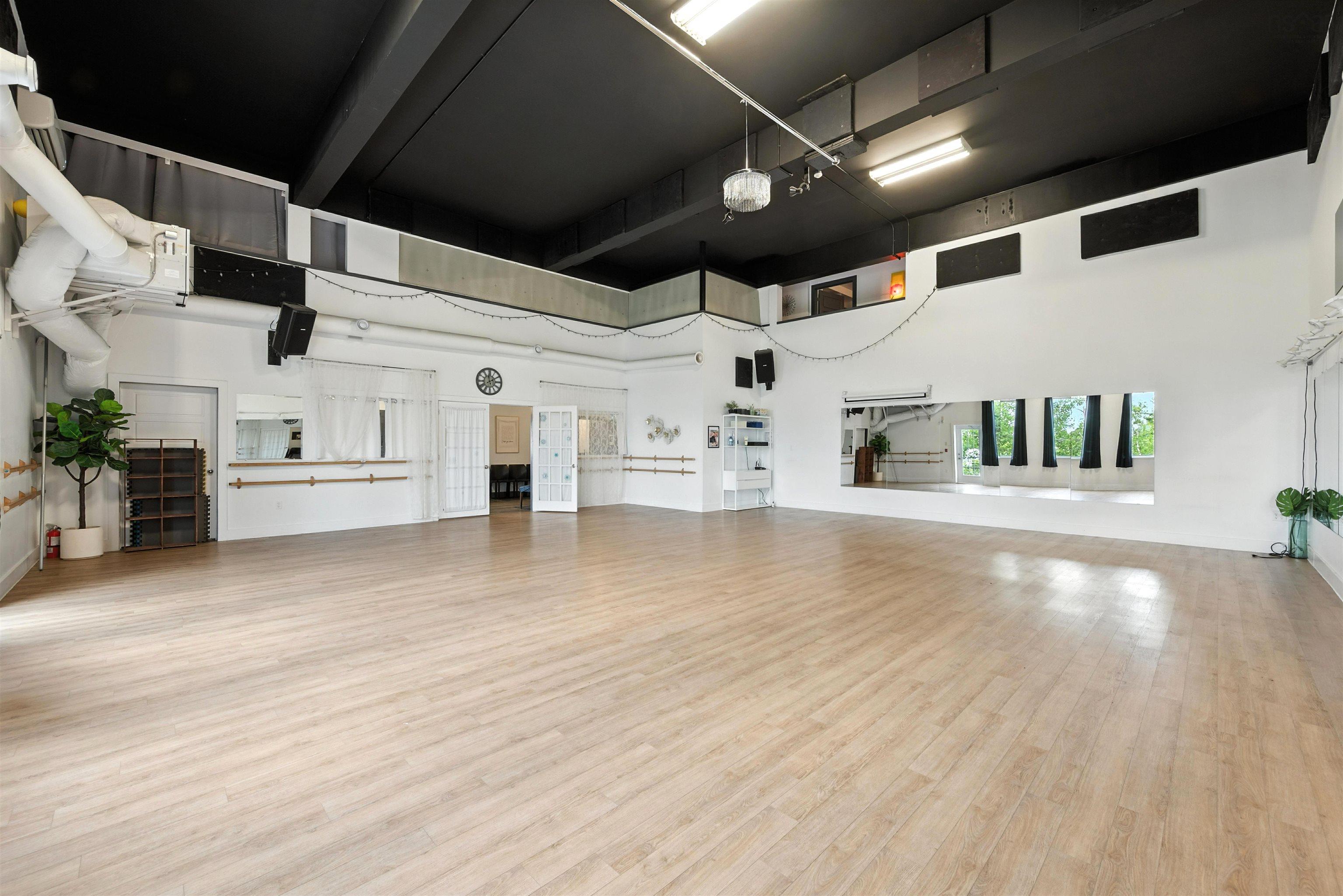 59 Mcquade Lake Crescent, Beechville, NS (MLS 202600063)