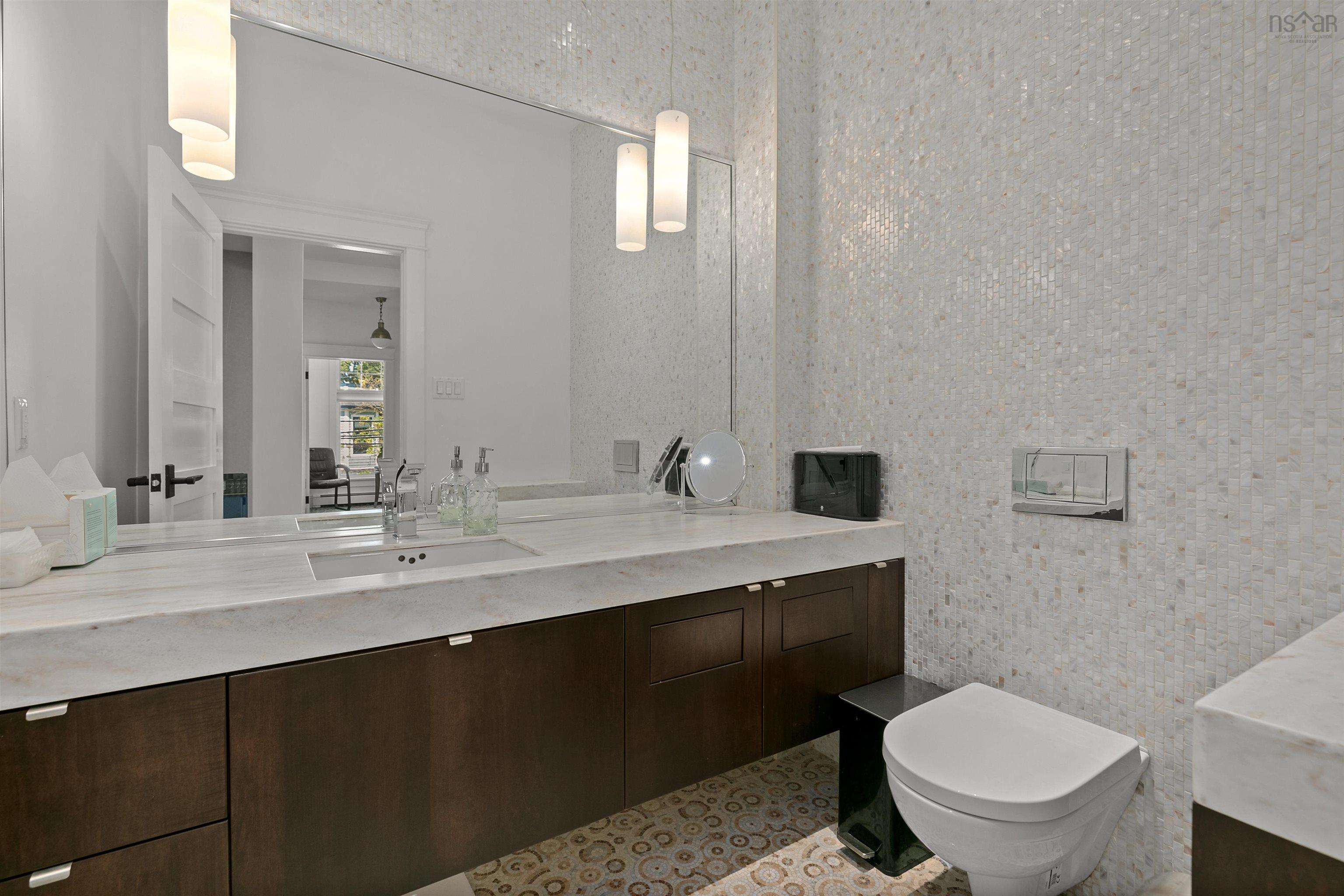 6088 Coburg Road, Halifax, NS (MLS 202600064)