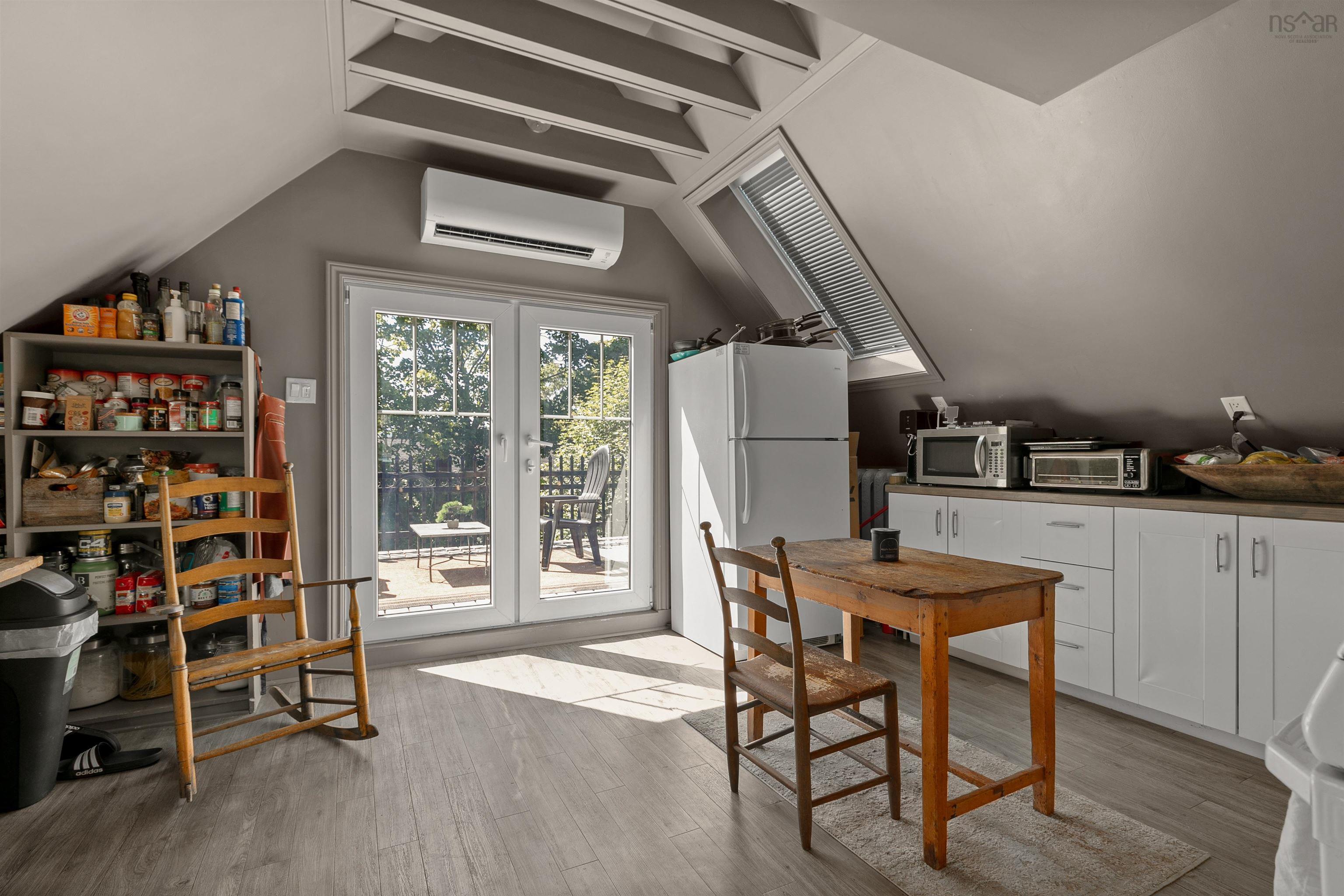 6088 Coburg Road, Halifax, NS (MLS 202600064)