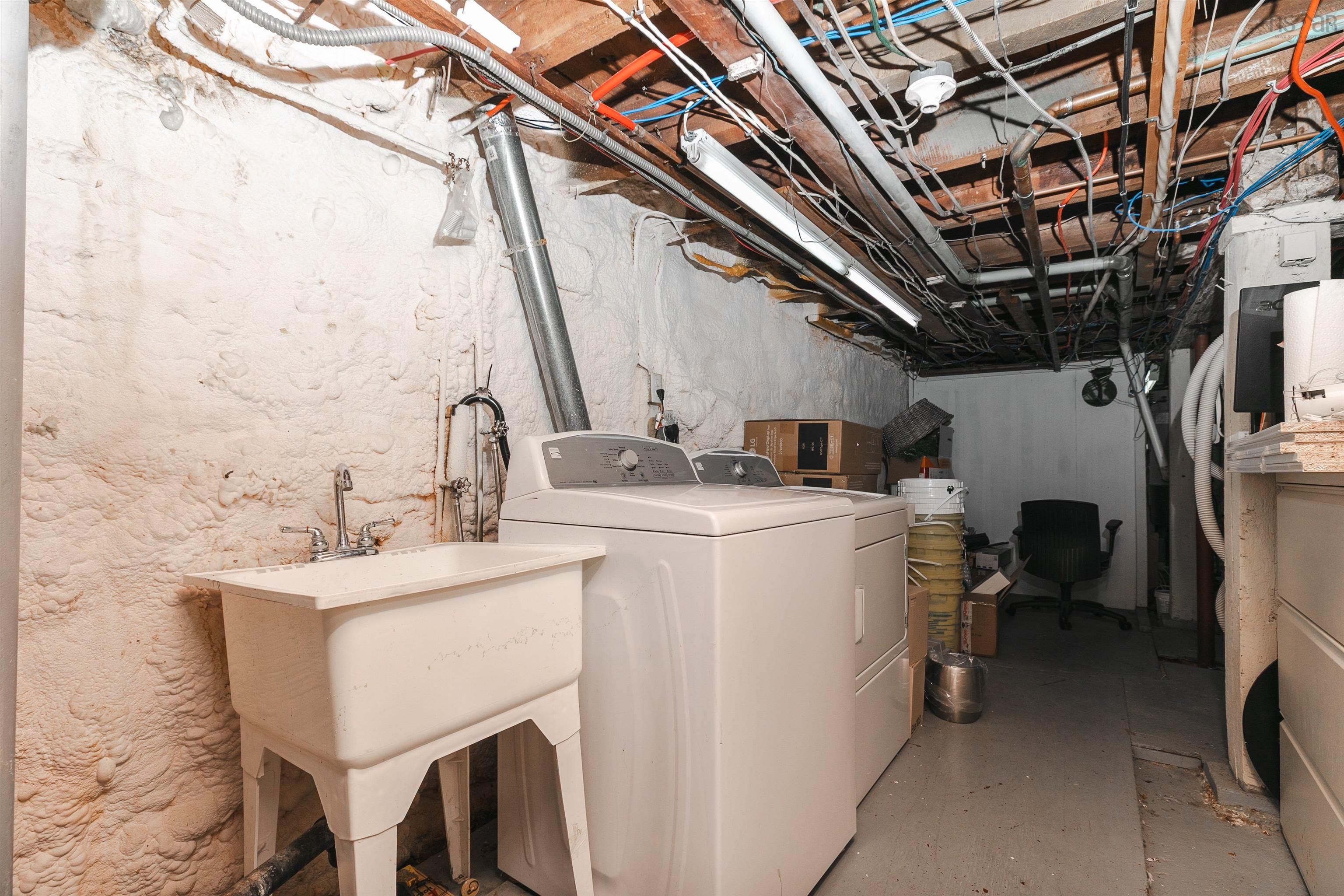 6088 Coburg Road, Halifax, NS (MLS 202600064)