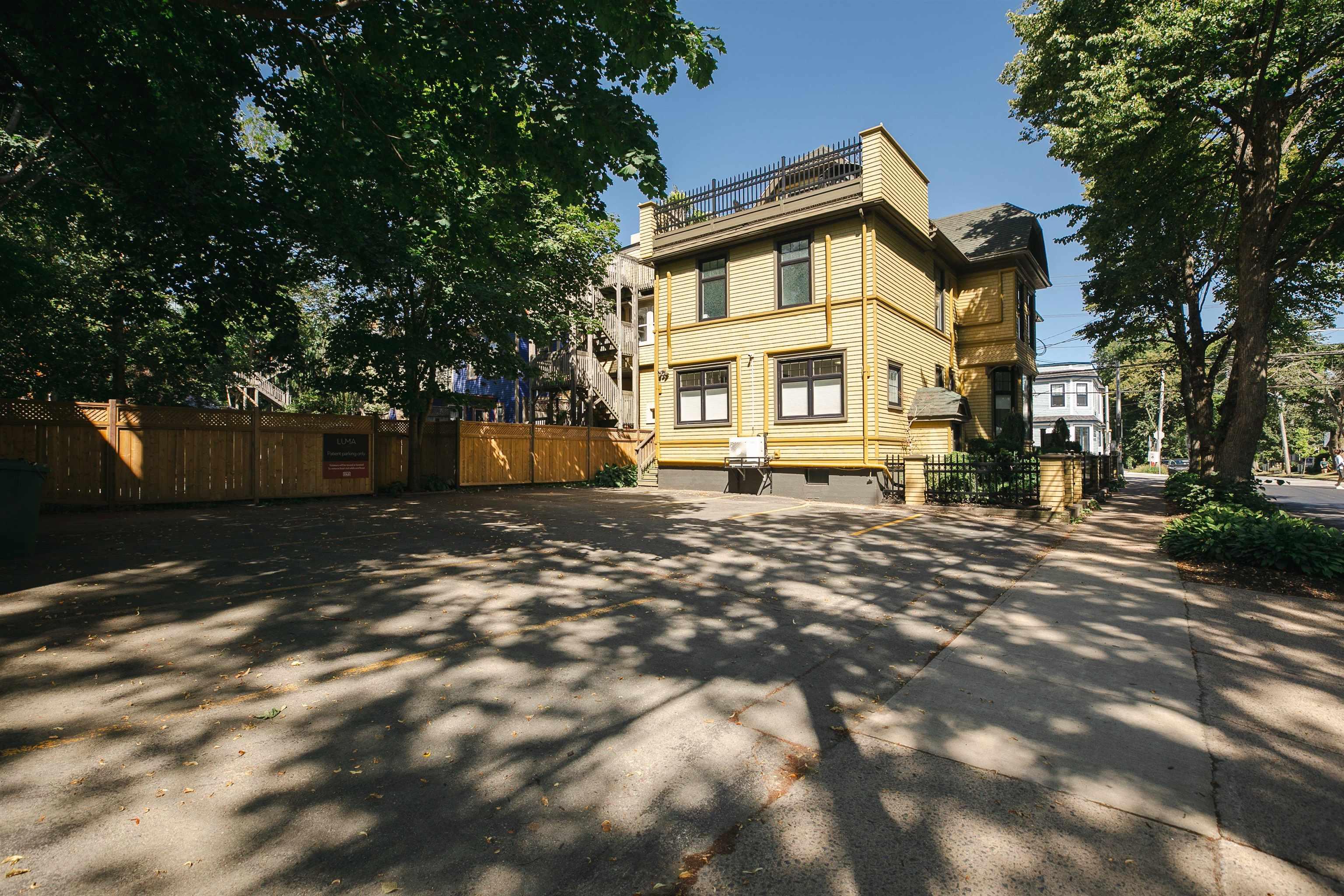 6088 Coburg Road, Halifax, NS (MLS 202600064)