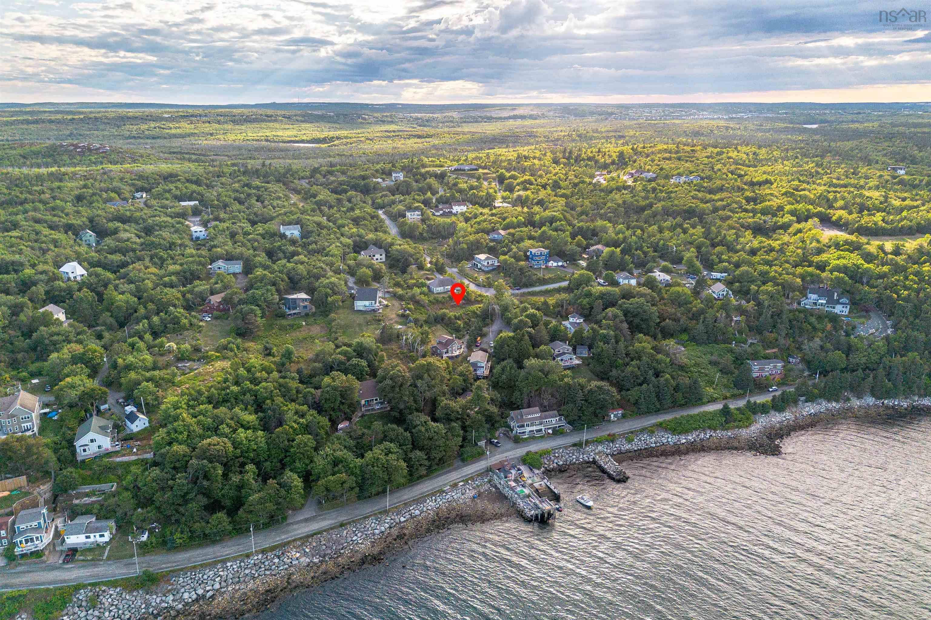 1 Faraday Lane, Fergusons Cove, NS (MLS 202600065)