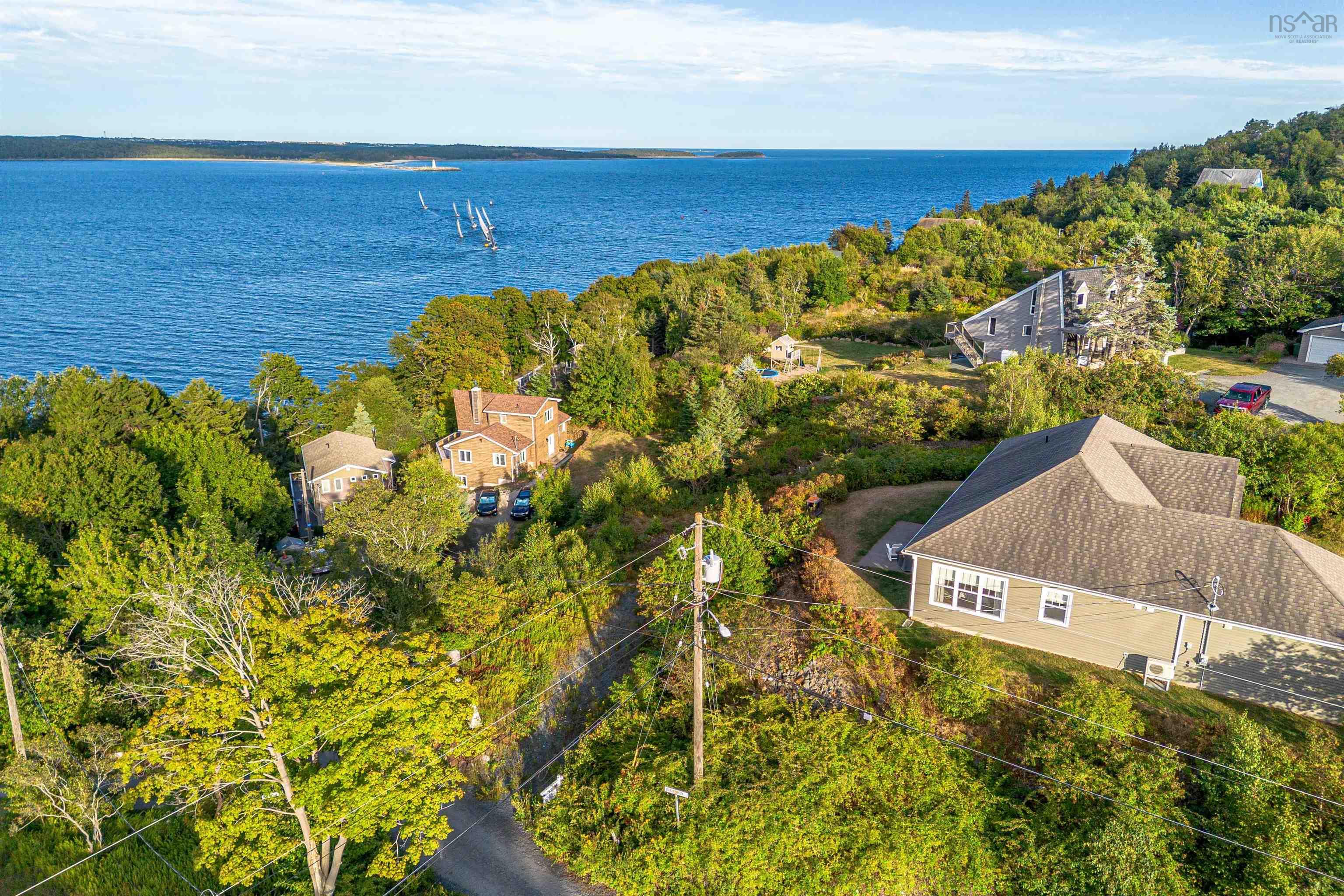 1 Faraday Lane, Fergusons Cove, NS (MLS 202600065)