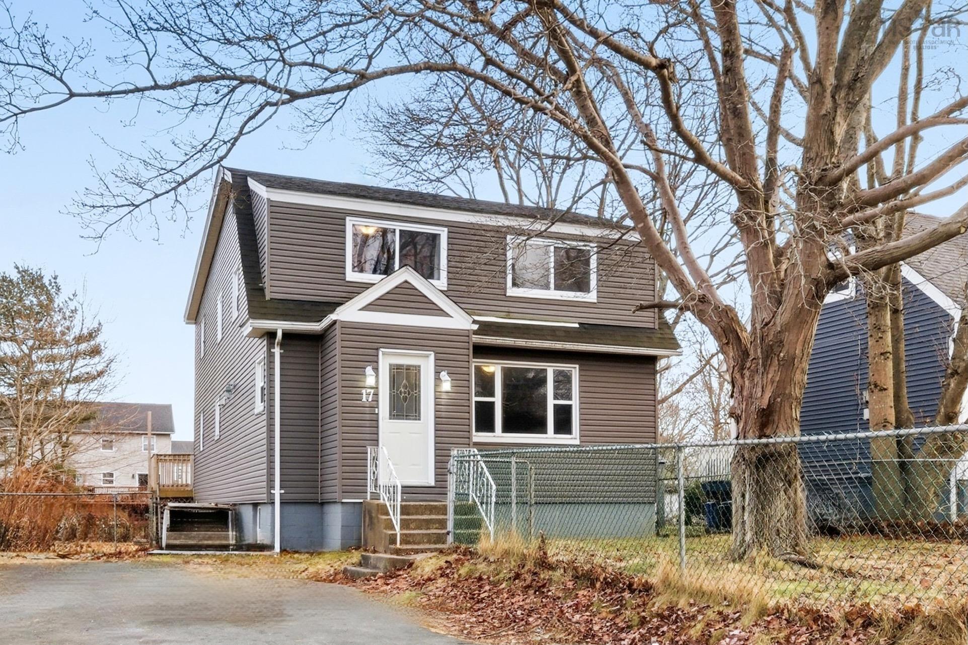 17 Lewis Street, Halifax, NS (MLS® 202600066) | Halifax Real Estate | RE/MAX Halifax