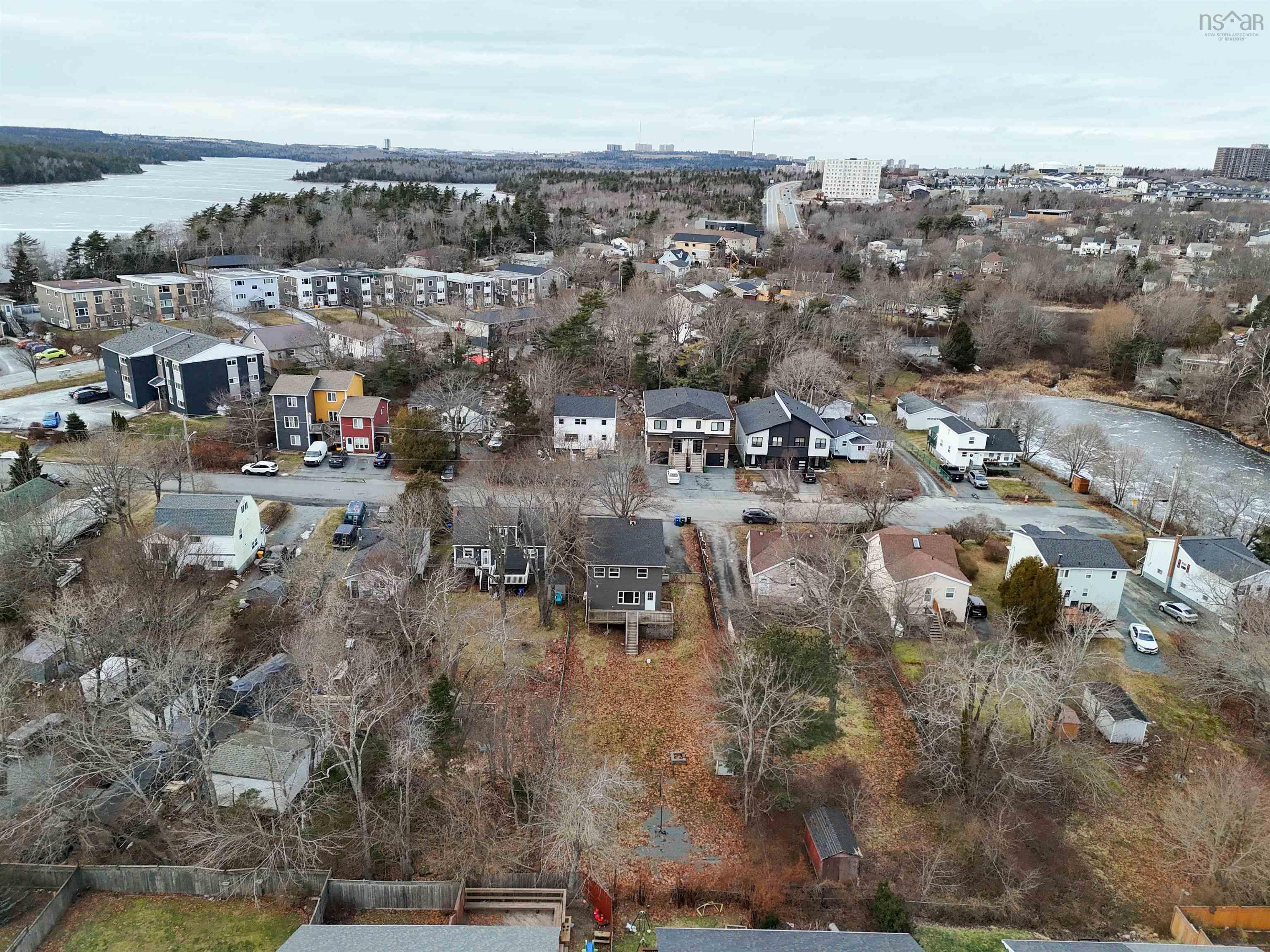 17 Lewis Street, Halifax, NS (MLS 202600066)