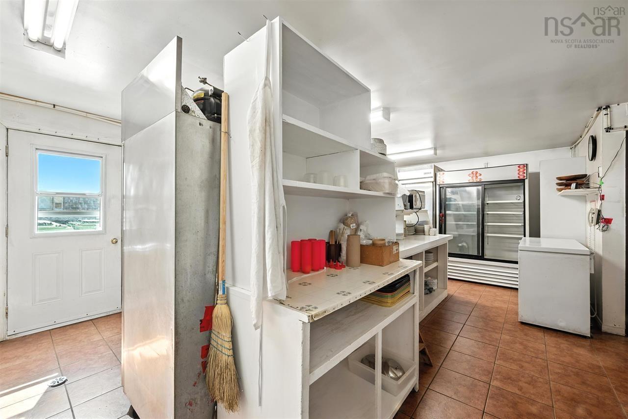 $399,900.00: 9101 7 Highway, Head Of Jeddore