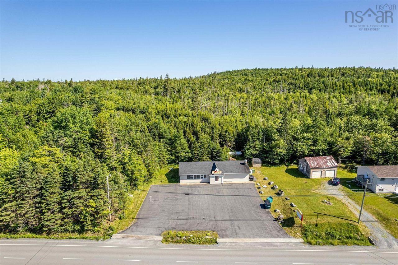 $399,900.00: 9101 7 Highway, Head Of Jeddore