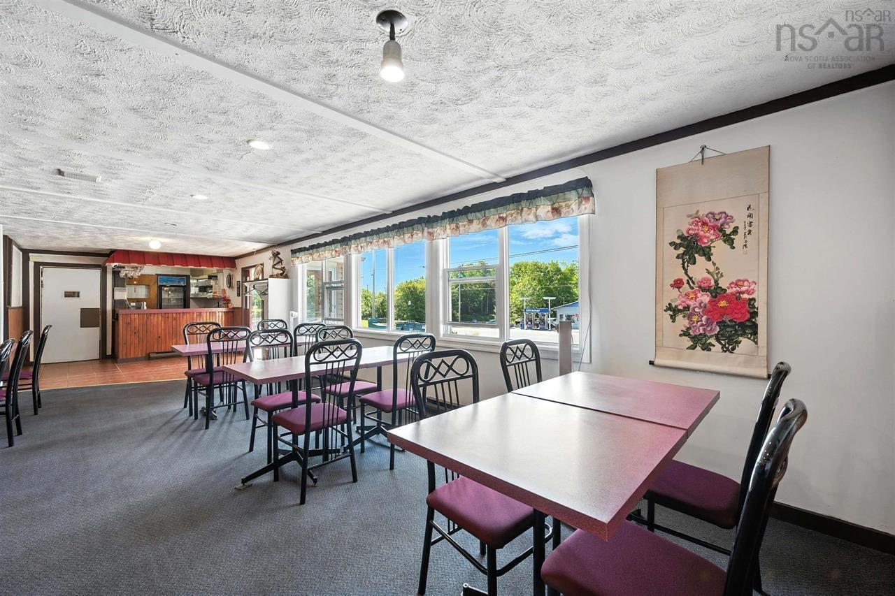 $399,900.00: 9101 7 Highway, Head Of Jeddore