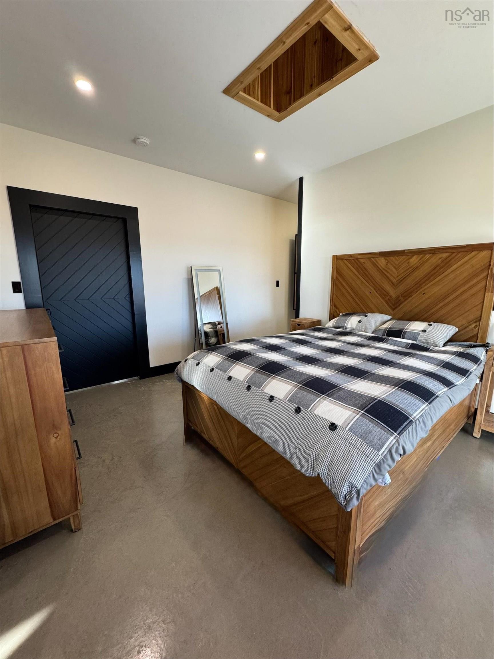 $876,000.00: 5295 Route 316, Charlos Cove