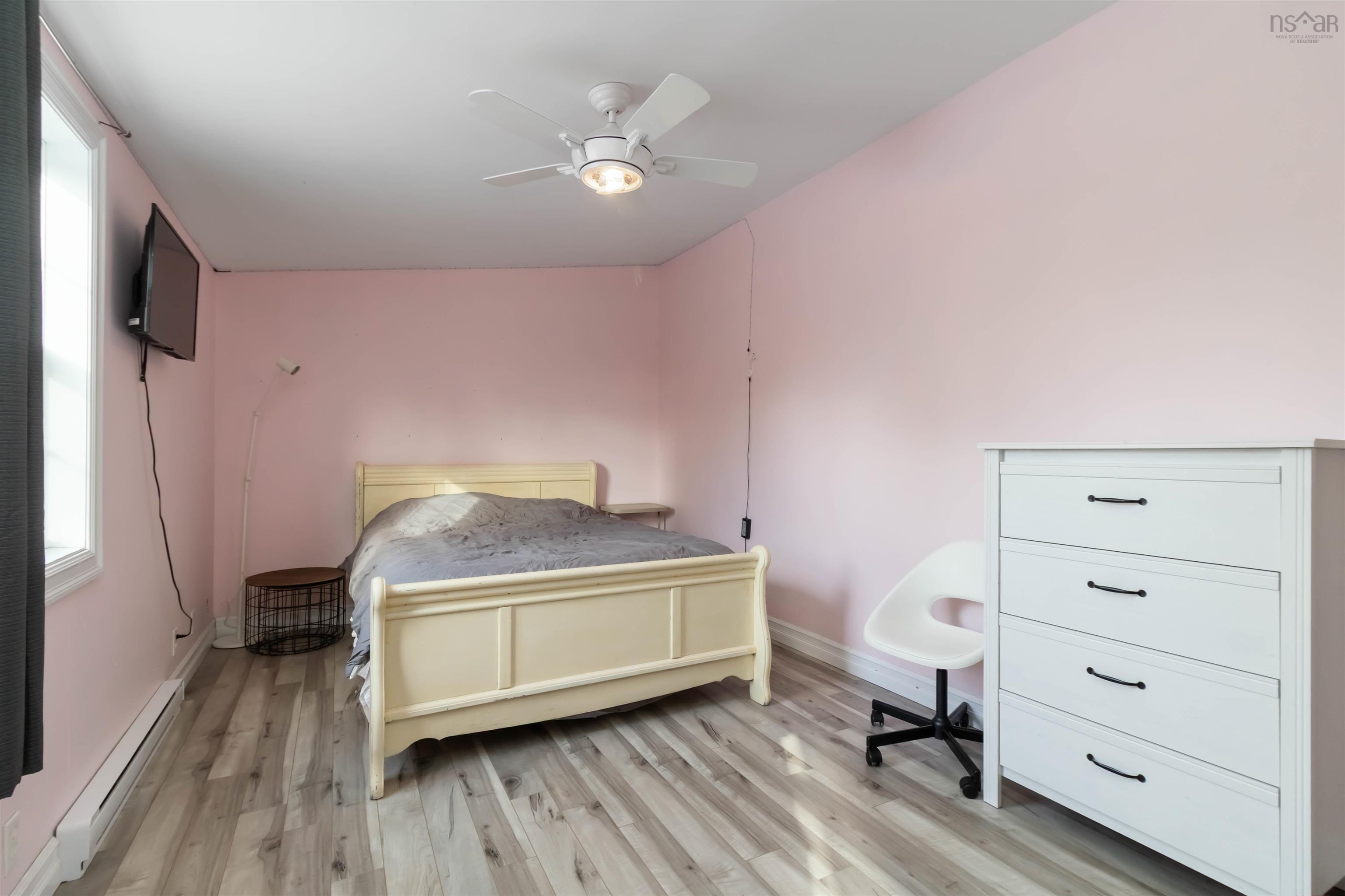 $425,000.00: 1321 Highway 277, Dutch Settlement