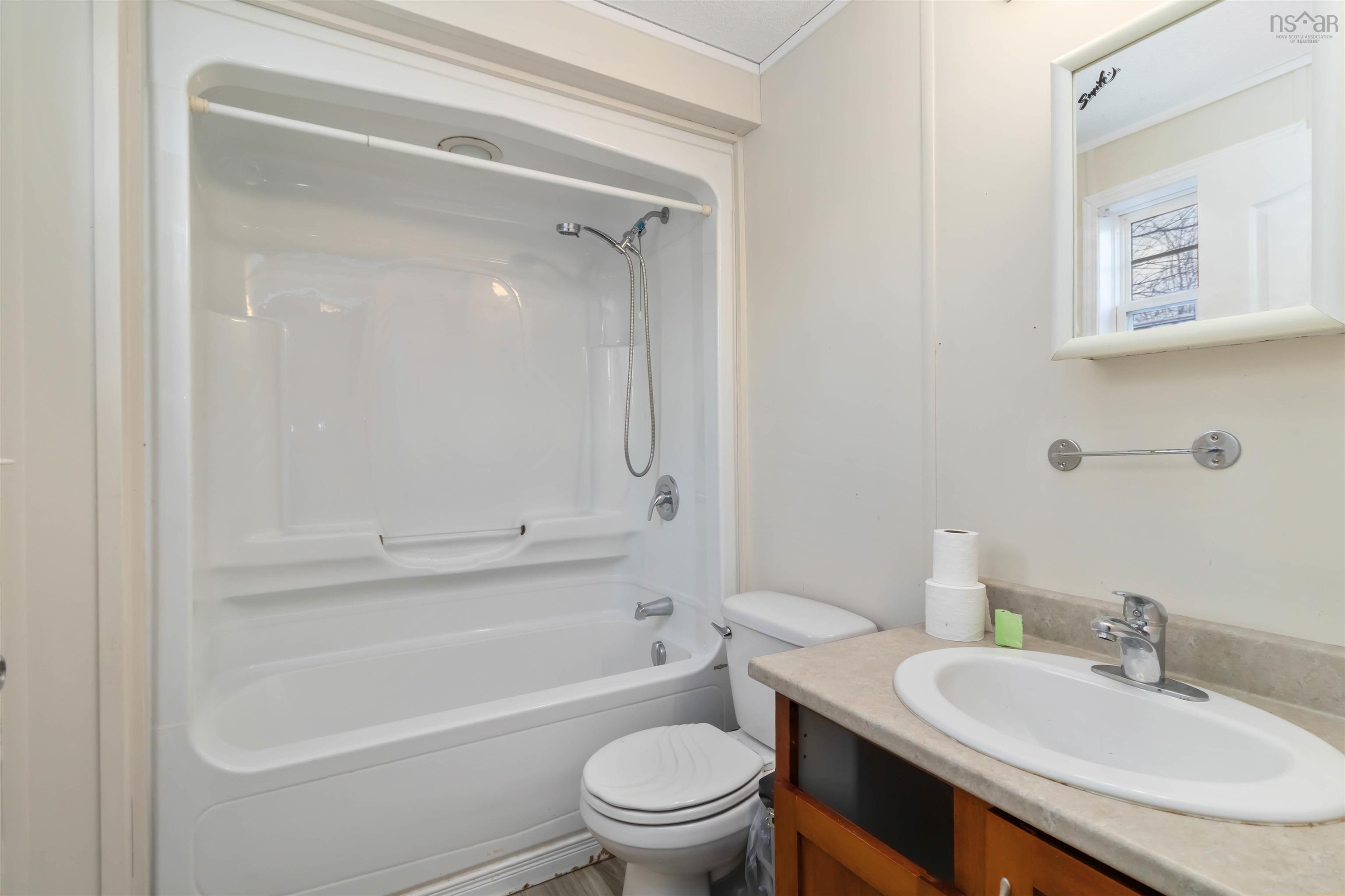 $425,000.00: 1321 Highway 277, Dutch Settlement