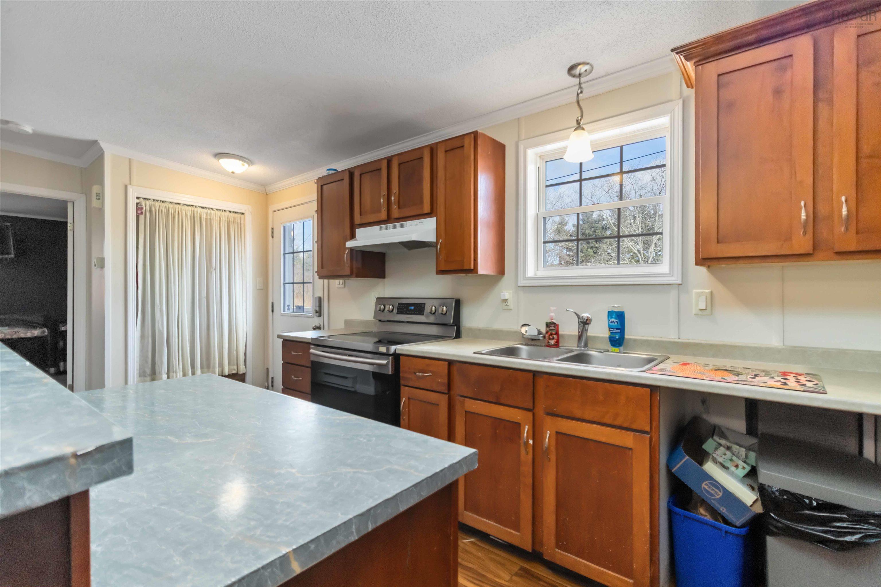 $425,000.00: 1321 Highway 277, Dutch Settlement