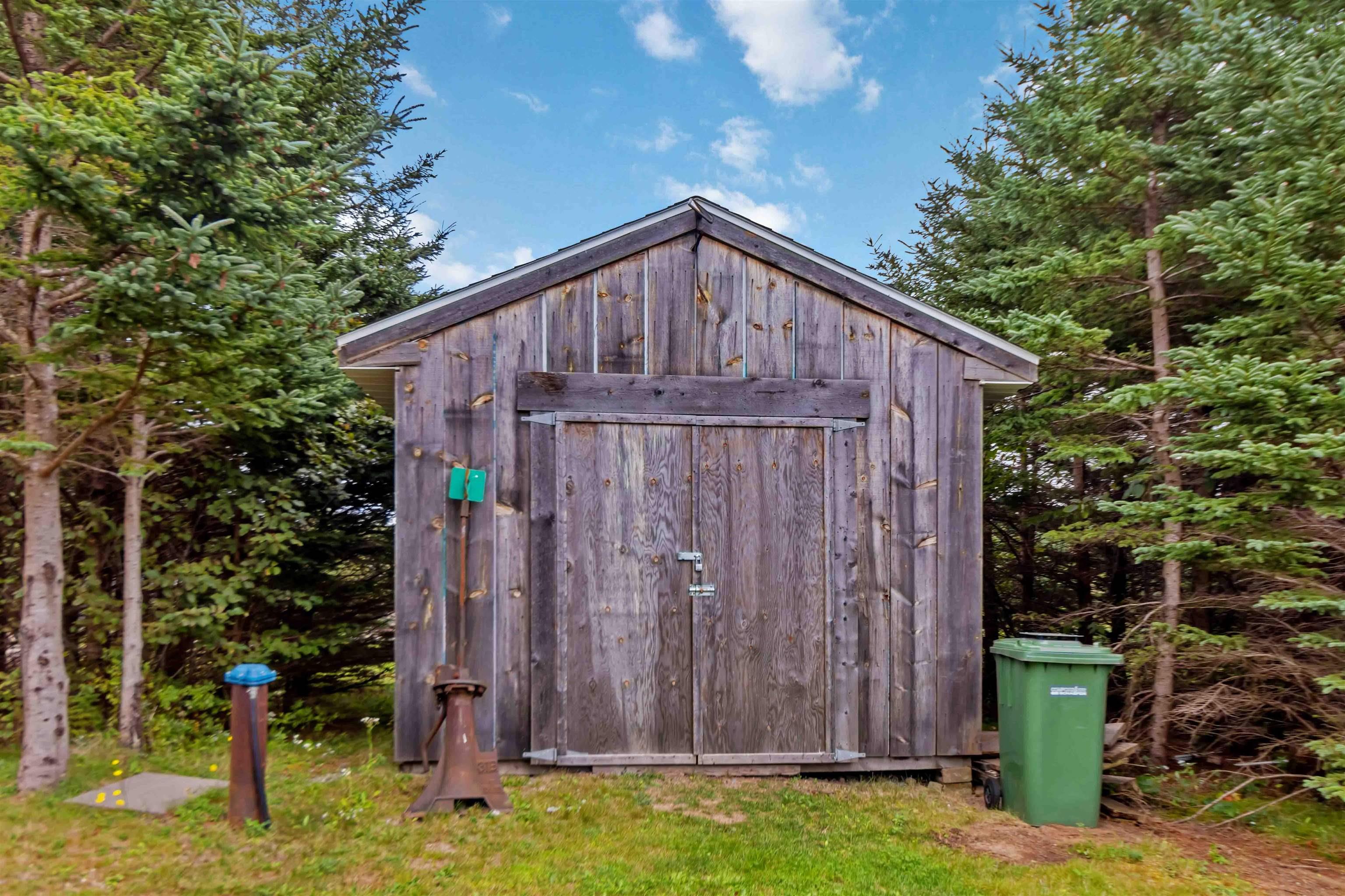 15 Amys Drive, Hackett's Cove, NS (MLS 202600083)