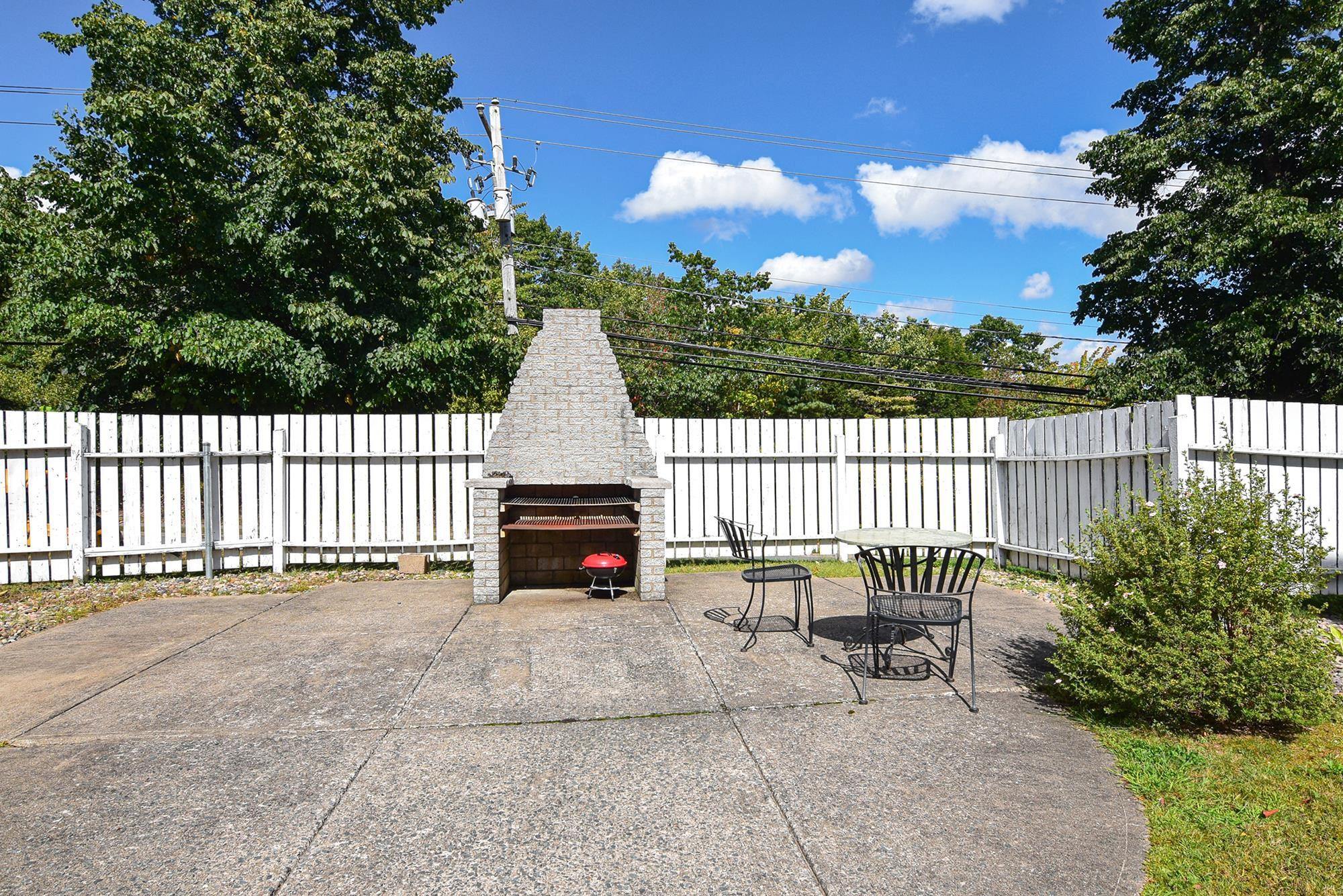 523 42 Hammonds Plains Road, Bedford, NS (MLS 202600101)