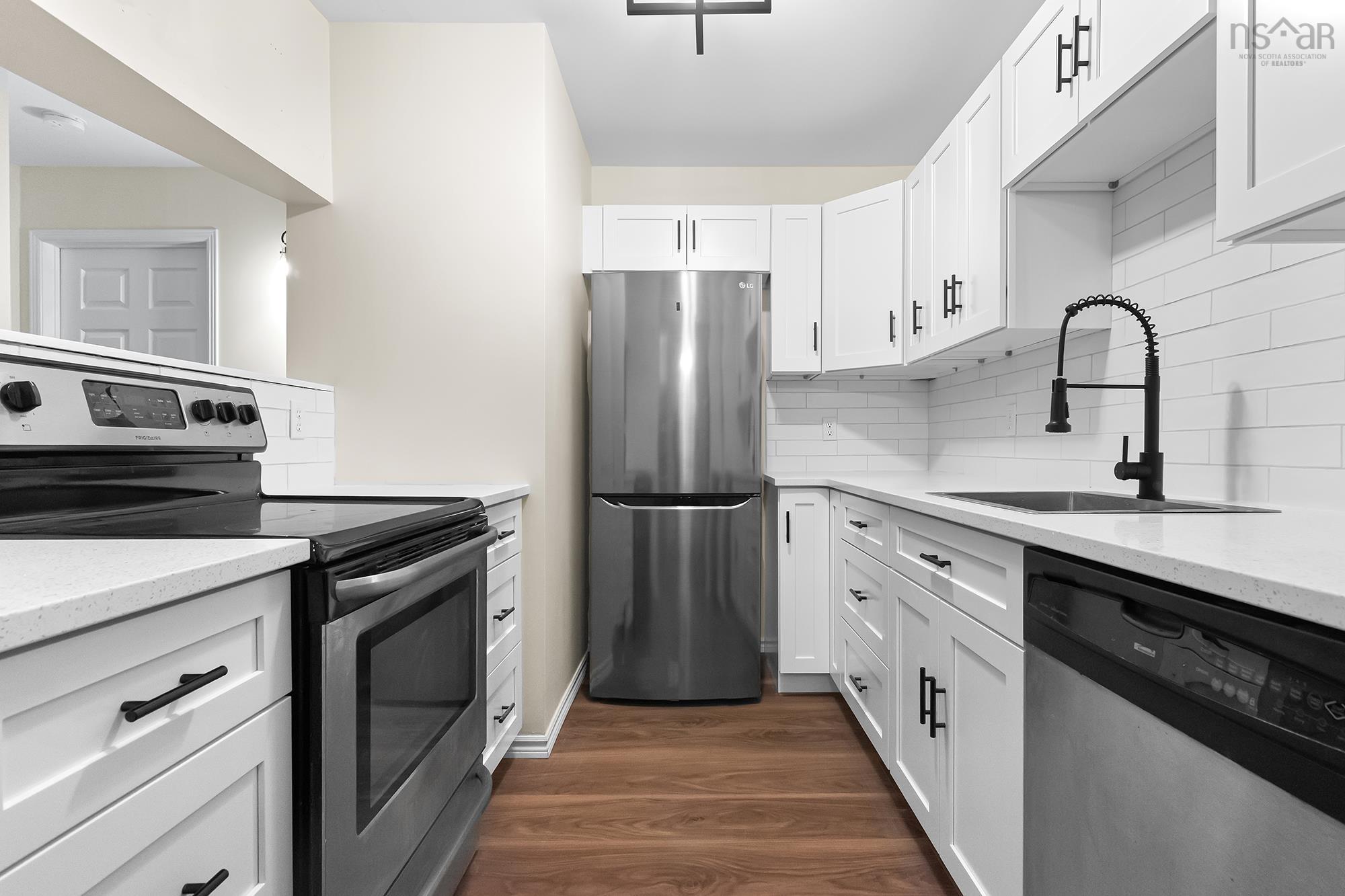 523 42 Hammonds Plains Road, Bedford, NS (MLS 202600101)