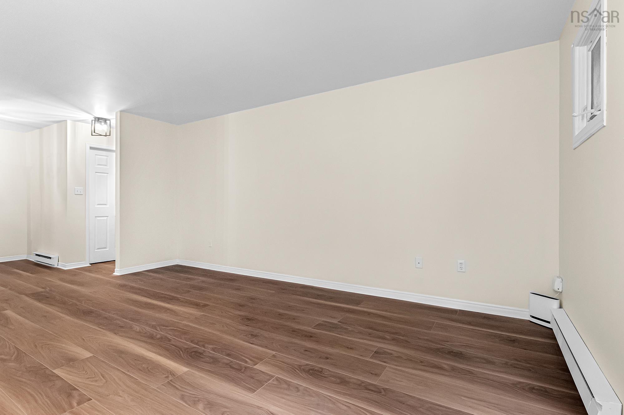 523 42 Hammonds Plains Road, Bedford, NS (MLS 202600101)