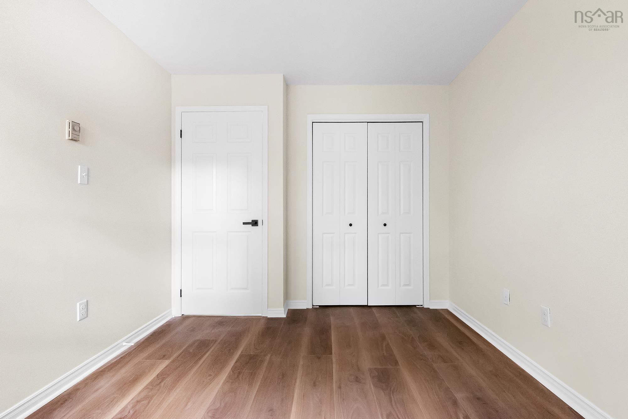 523 42 Hammonds Plains Road, Bedford, NS (MLS 202600101)