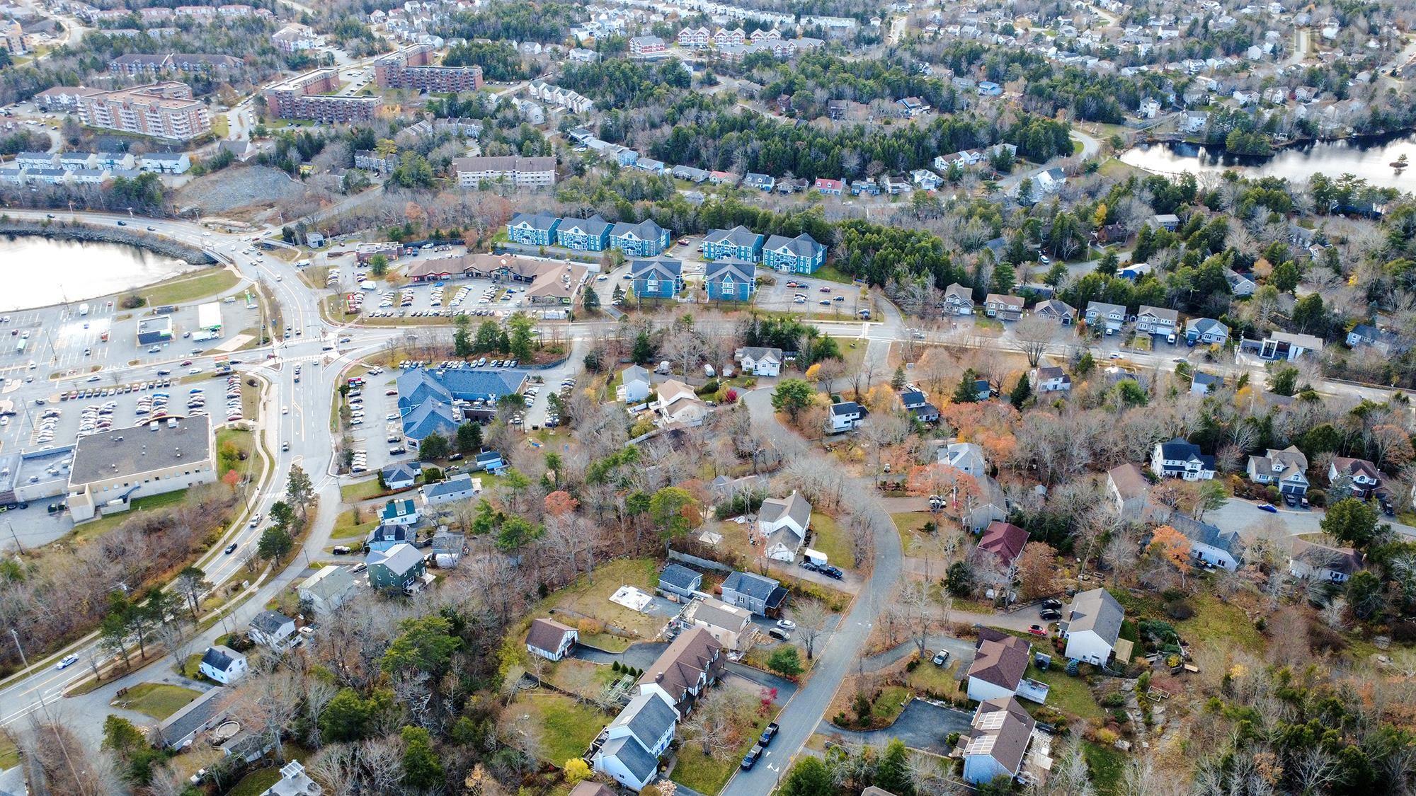 523 42 Hammonds Plains Road, Bedford, NS (MLS 202600101)