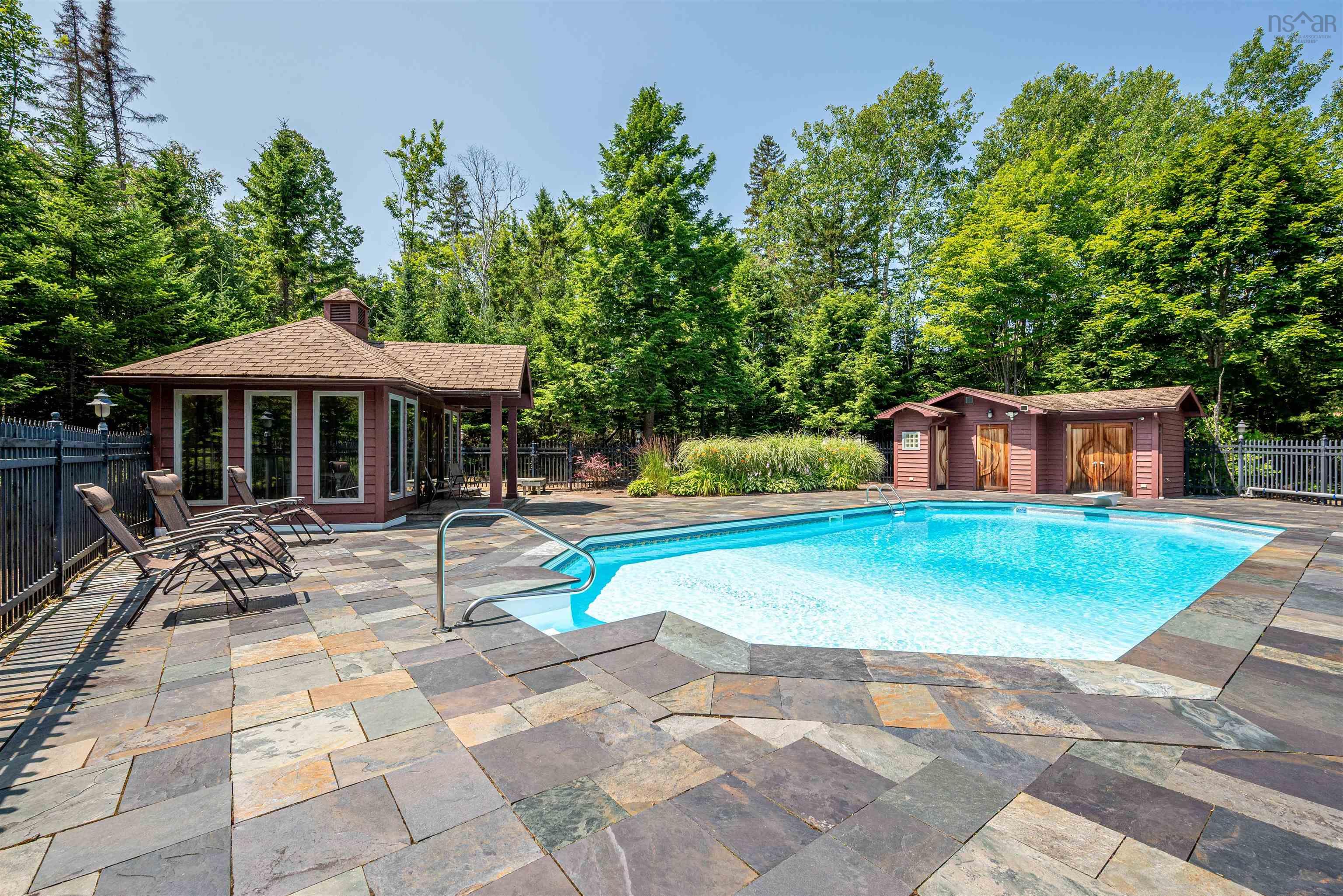 39 Cedar Street, Stellarton, NS (MLS 202600102)