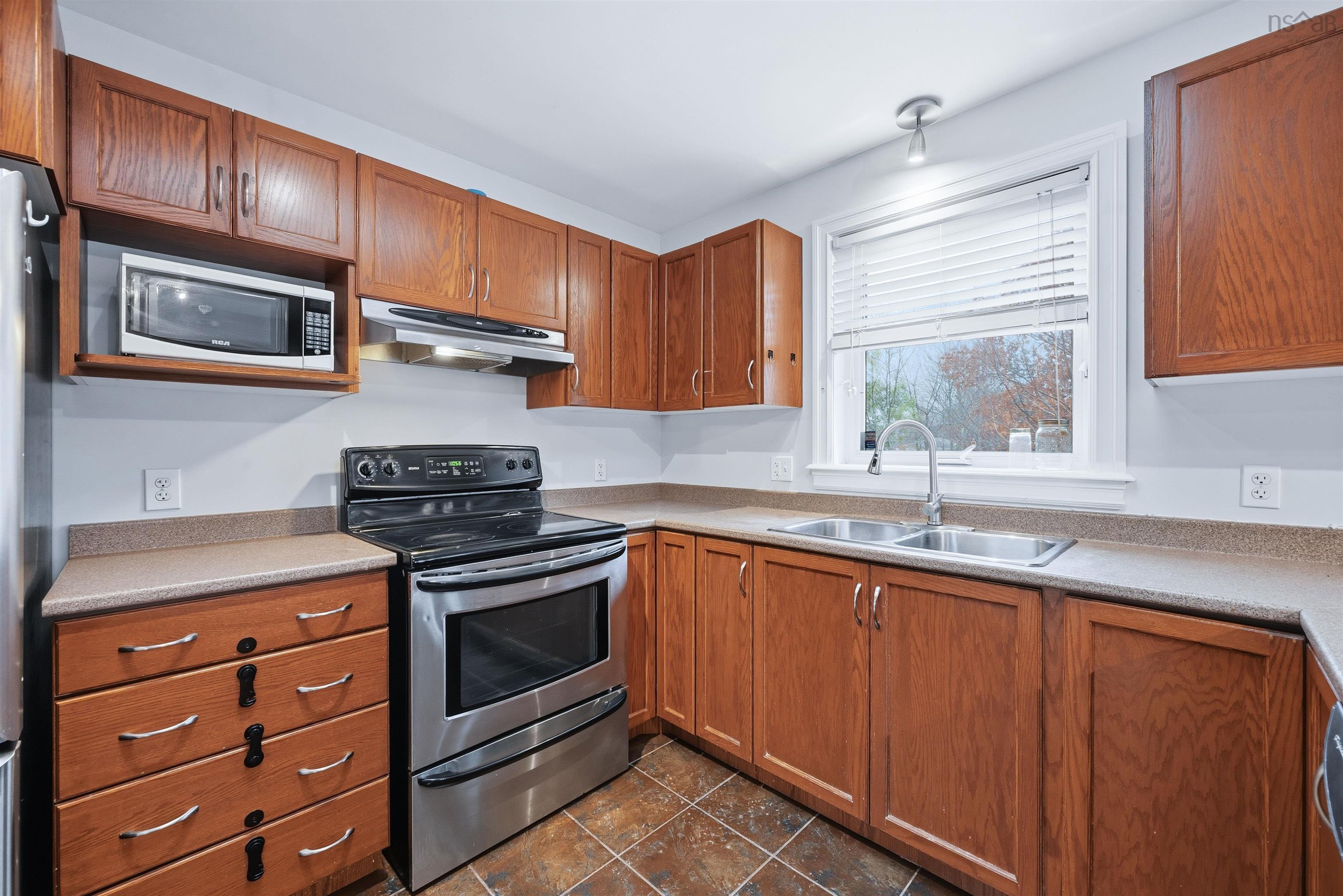 17a Hartlen Avenue, Spryfield, NS (MLS 202600110)