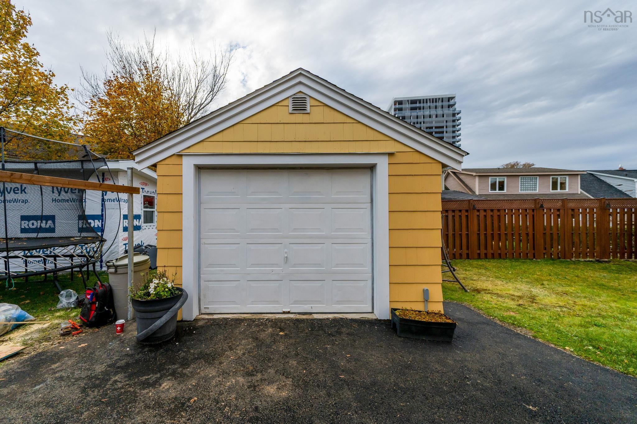 3162 Romans Avenue, Halifax, NS (MLS 202600112)