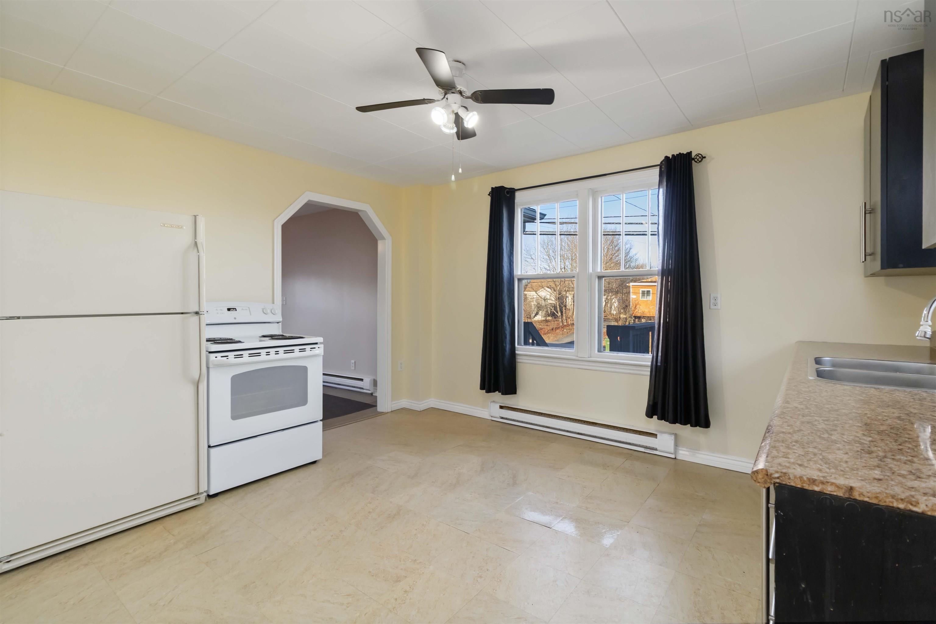 1544 St Margarets Bay Road, Lakeside, NS (MLS 202600148)