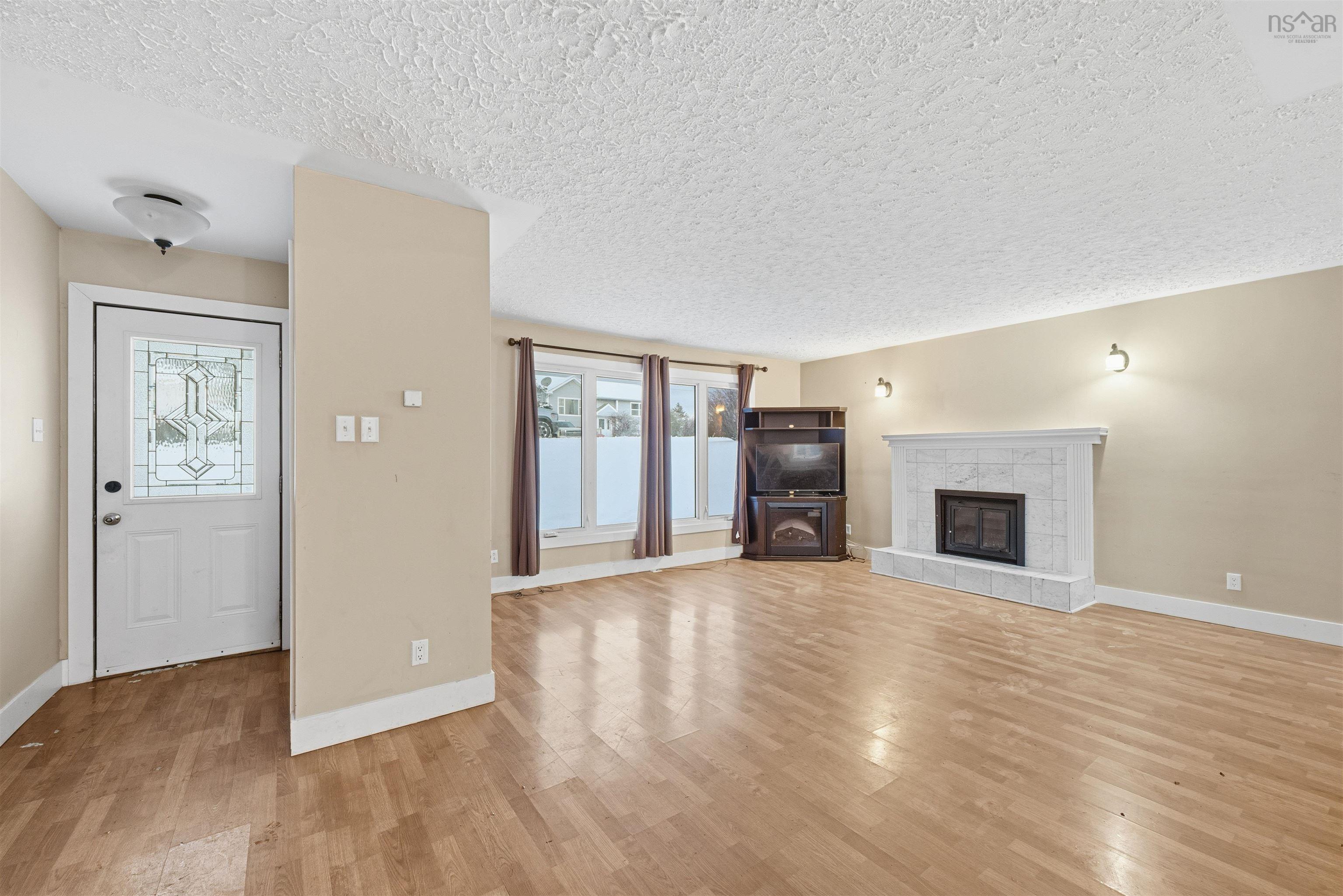 27 Grove Avenue, Beaver Bank, NS (MLS 202600268)