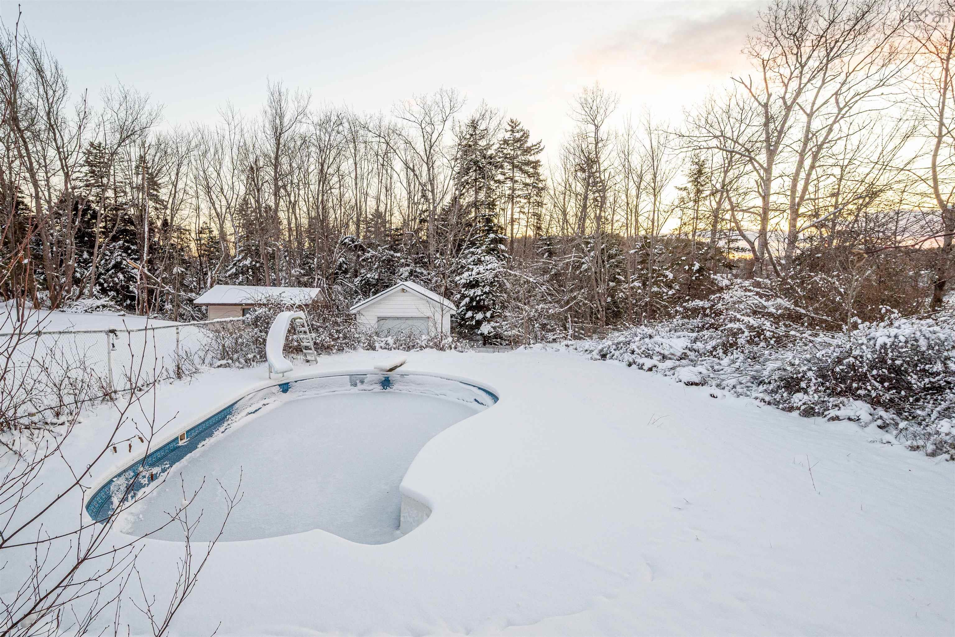 27 Grove Avenue, Beaver Bank, NS (MLS 202600268)