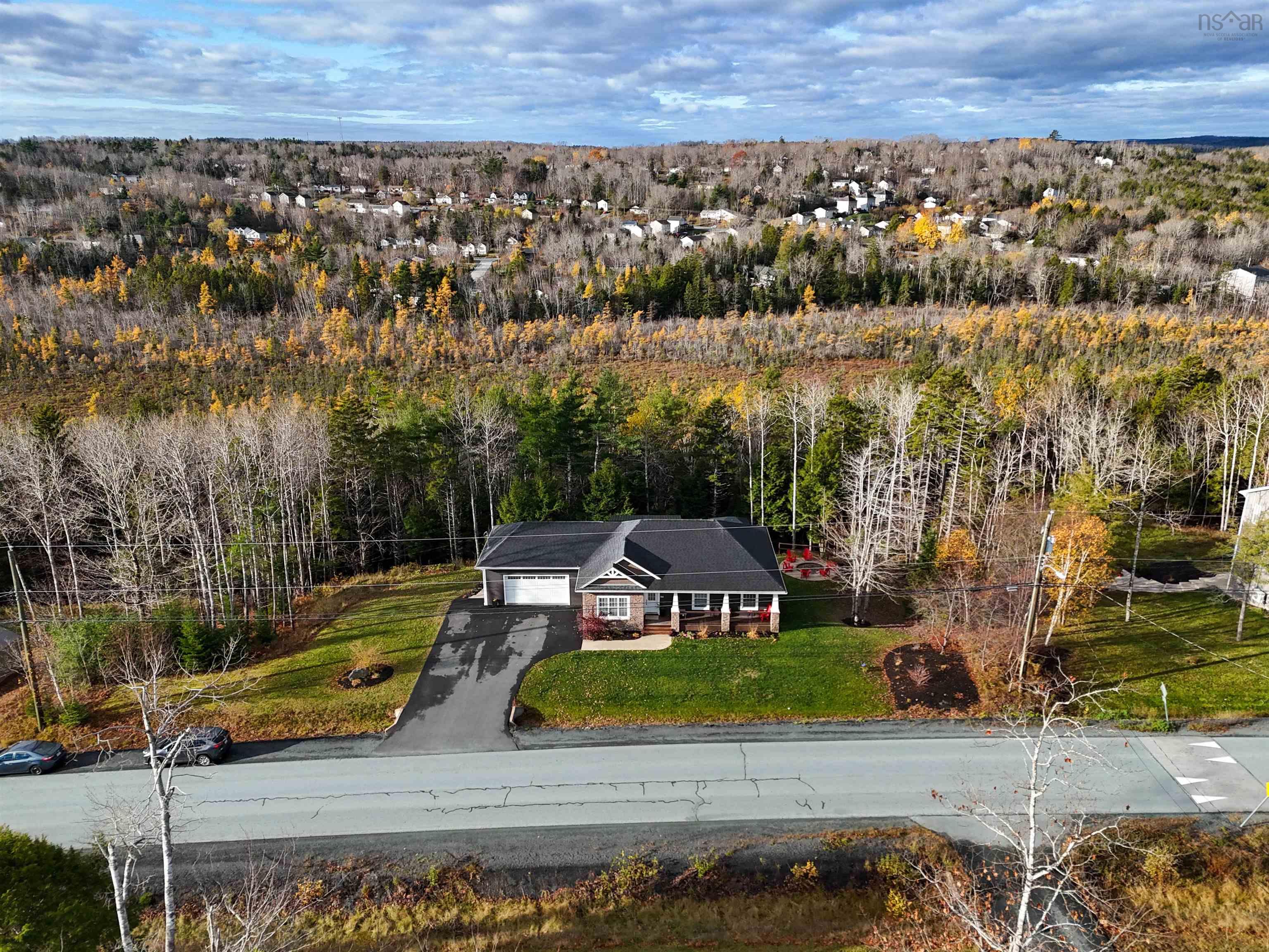 254 Laurel Ridge Drive, Beaver Bank, NS (MLS 202600307)