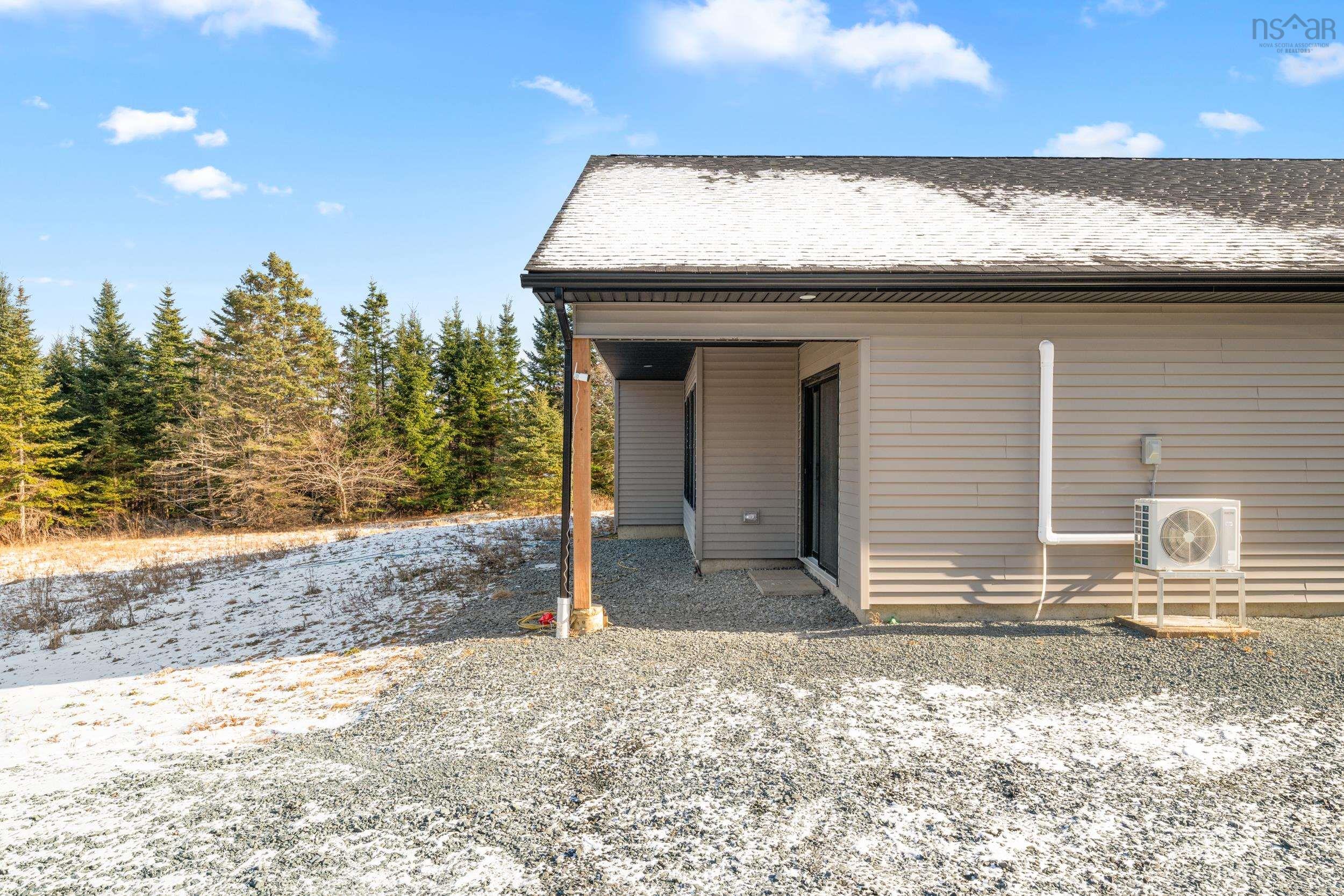 653 Bellefontaine Road, West Chezzetcook, NS (MLS 202600325)