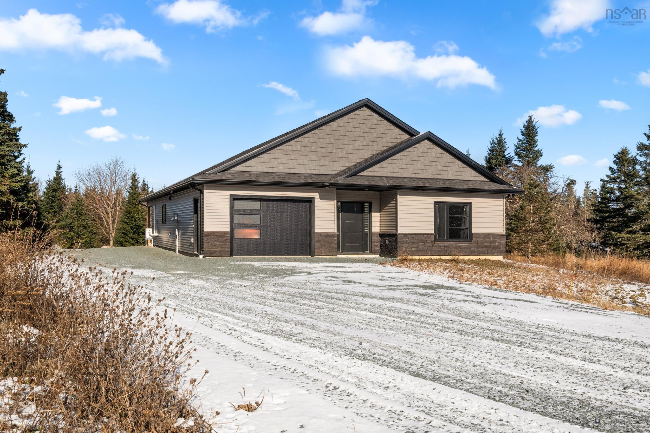 653 Bellefontaine Road, West Chezzetcook, NS (MLS 202600325)