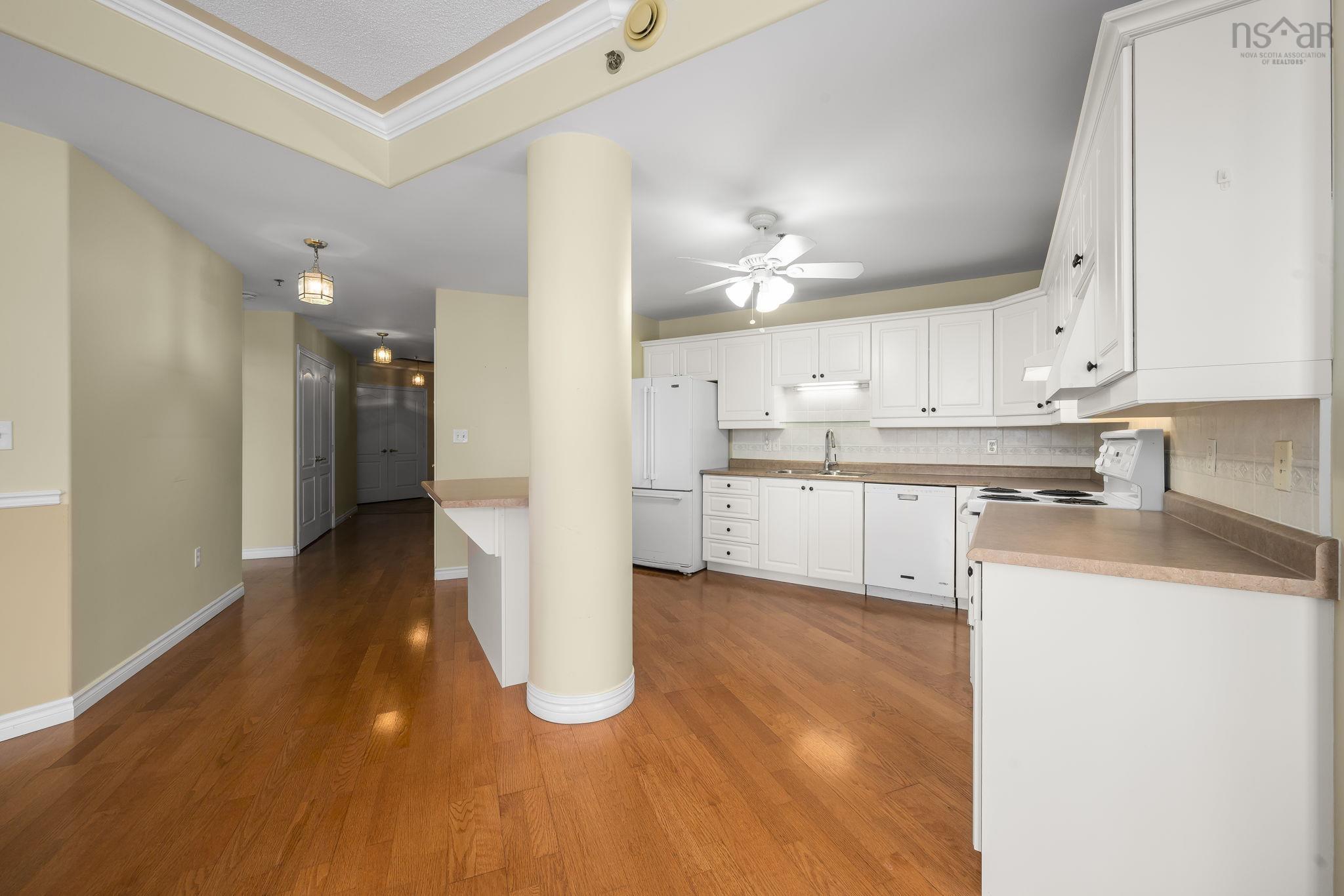 402 114 Regency Park Drive, Halifax, NS (MLS 202600381)